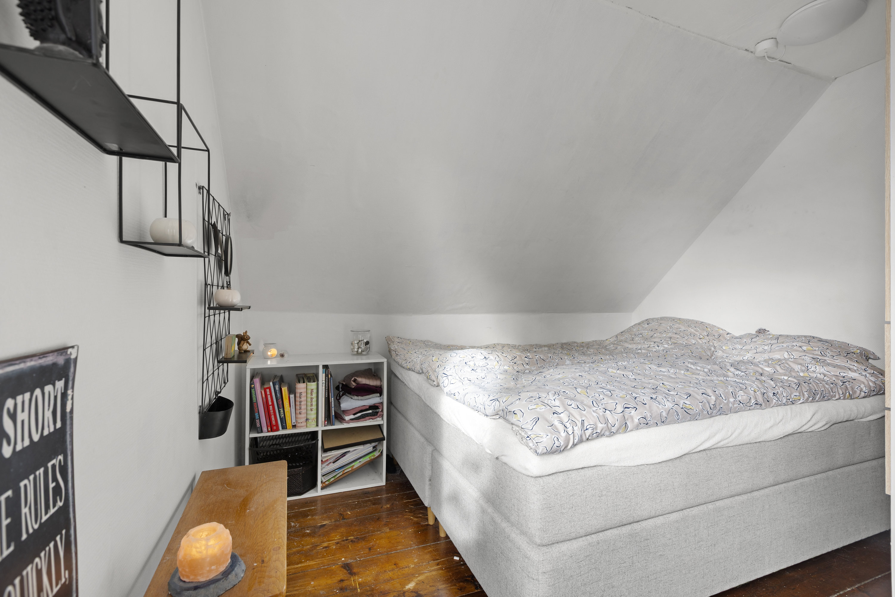 Fremhævet værelse billede i fuldskærmstilstand. Billede af Holbækvej 14, 4400 Kalundborg