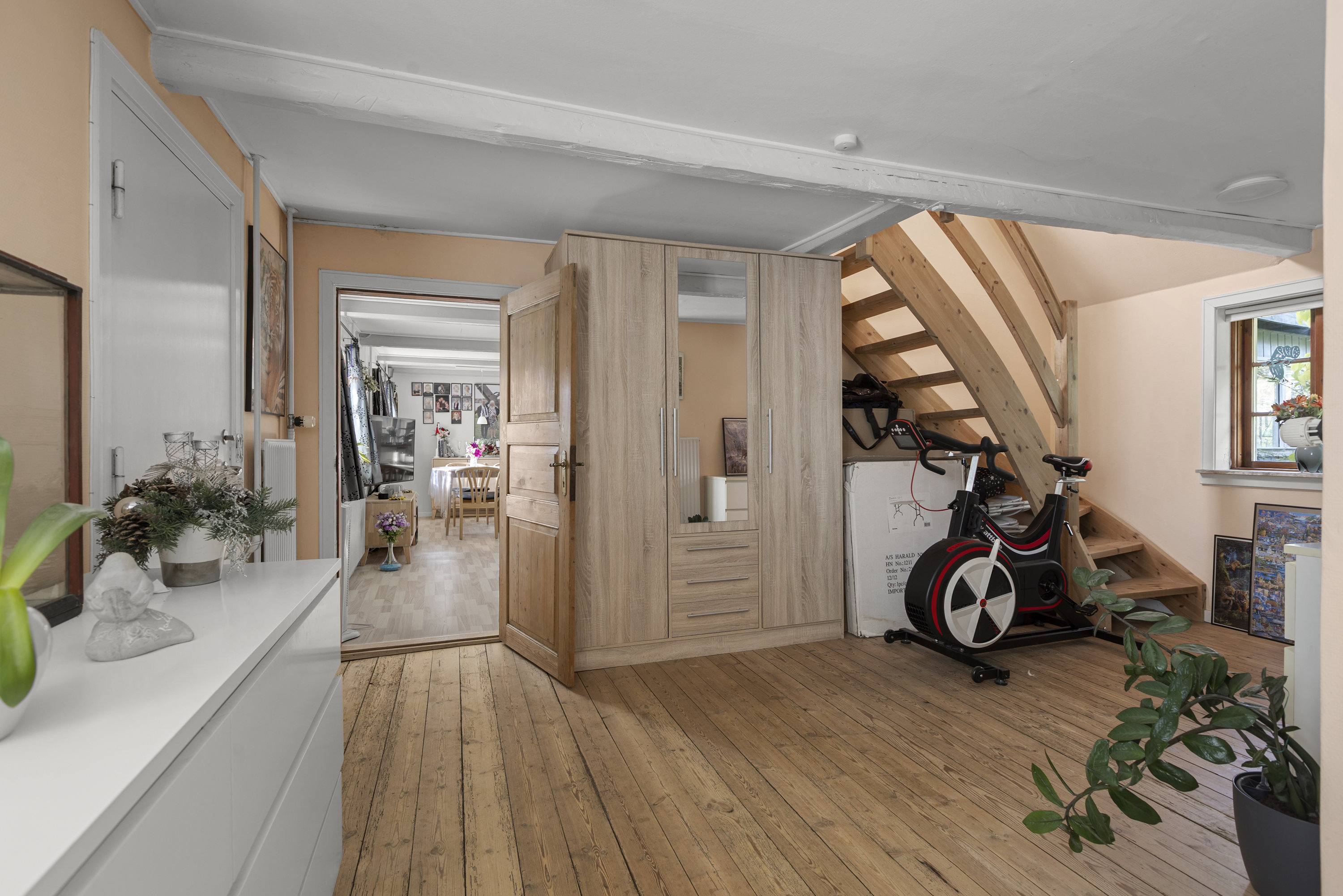 Fremhævet entré billede i fuldskærmstilstand. Billede af Melbygade 8, 4400 Kalundborg