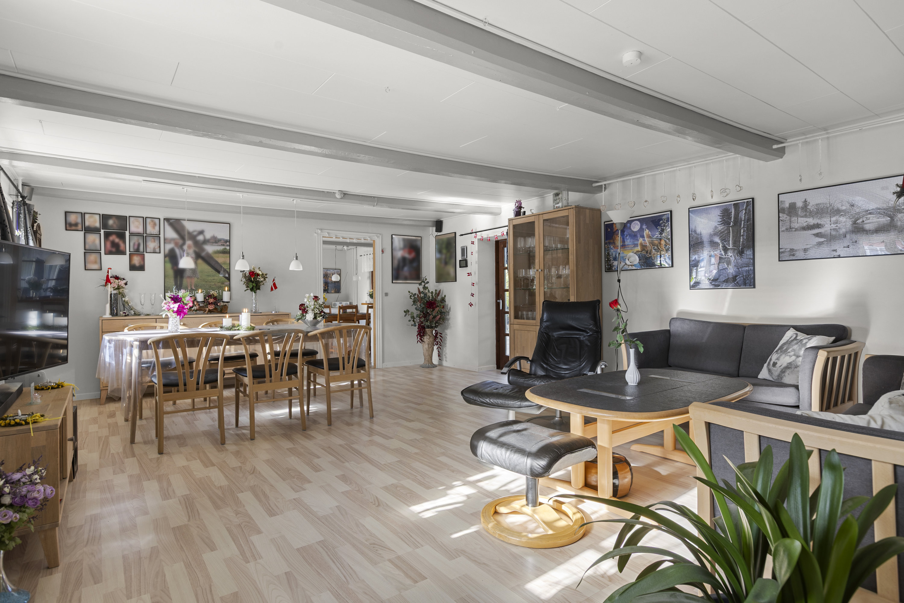 Fremhævet stue billede i fuldskærmstilstand. Billede af Melbygade 8, 4400 Kalundborg