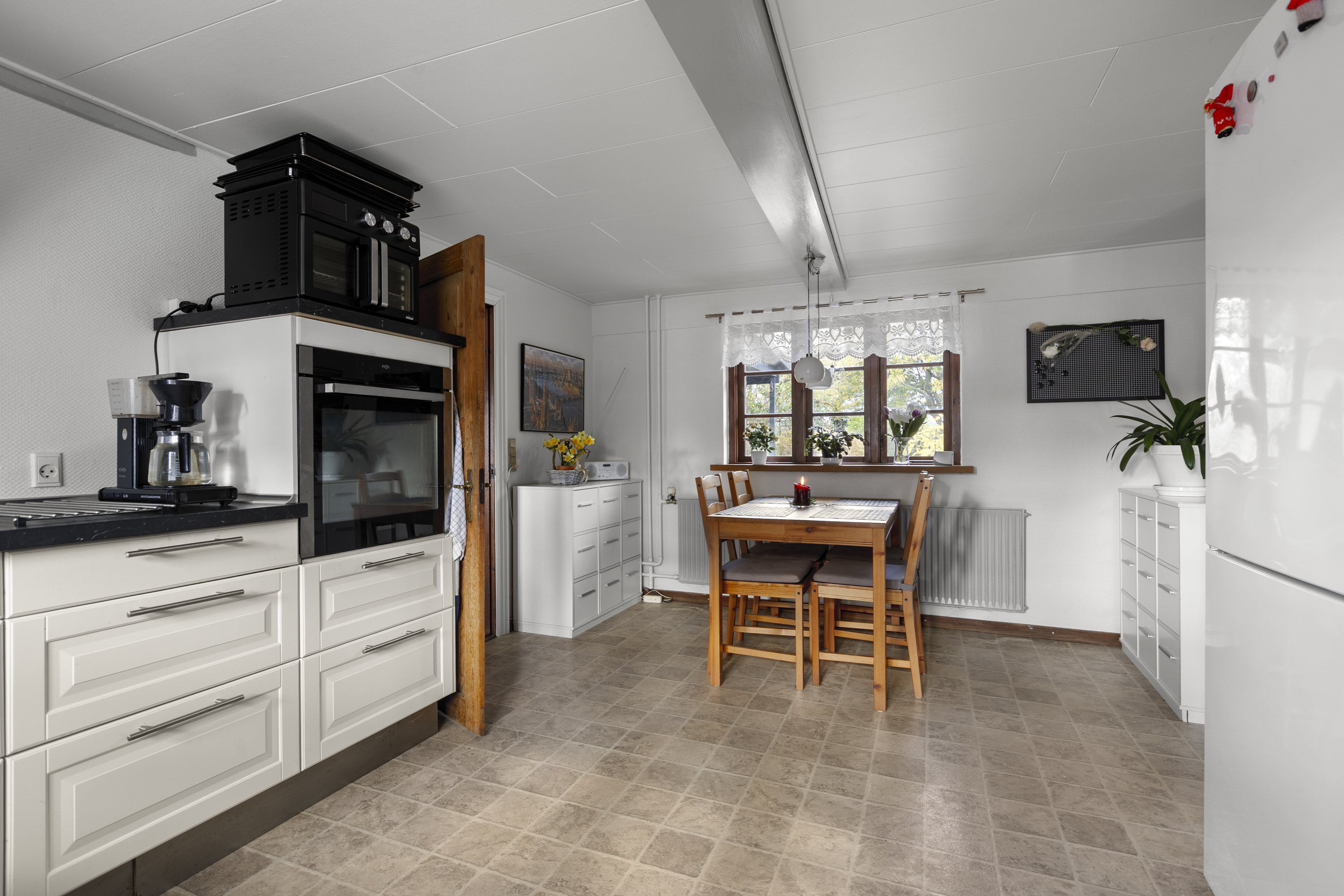 Fremhævet køkken billede i fuldskærmstilstand. Billede af Melbygade 8, 4400 Kalundborg