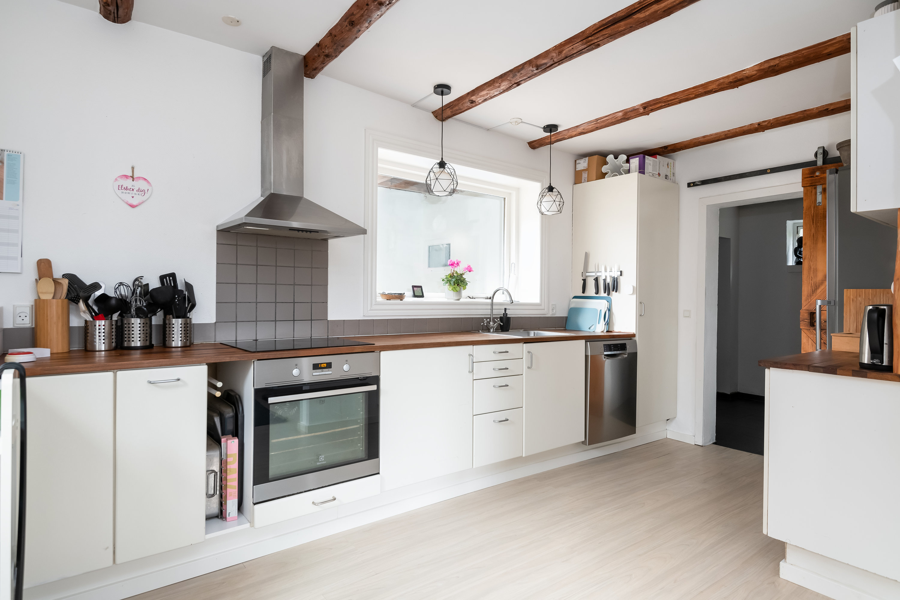 Fremhævet  billede i fuldskærmstilstand. Billede af Tårsvej 33, 9740 Jerslev J