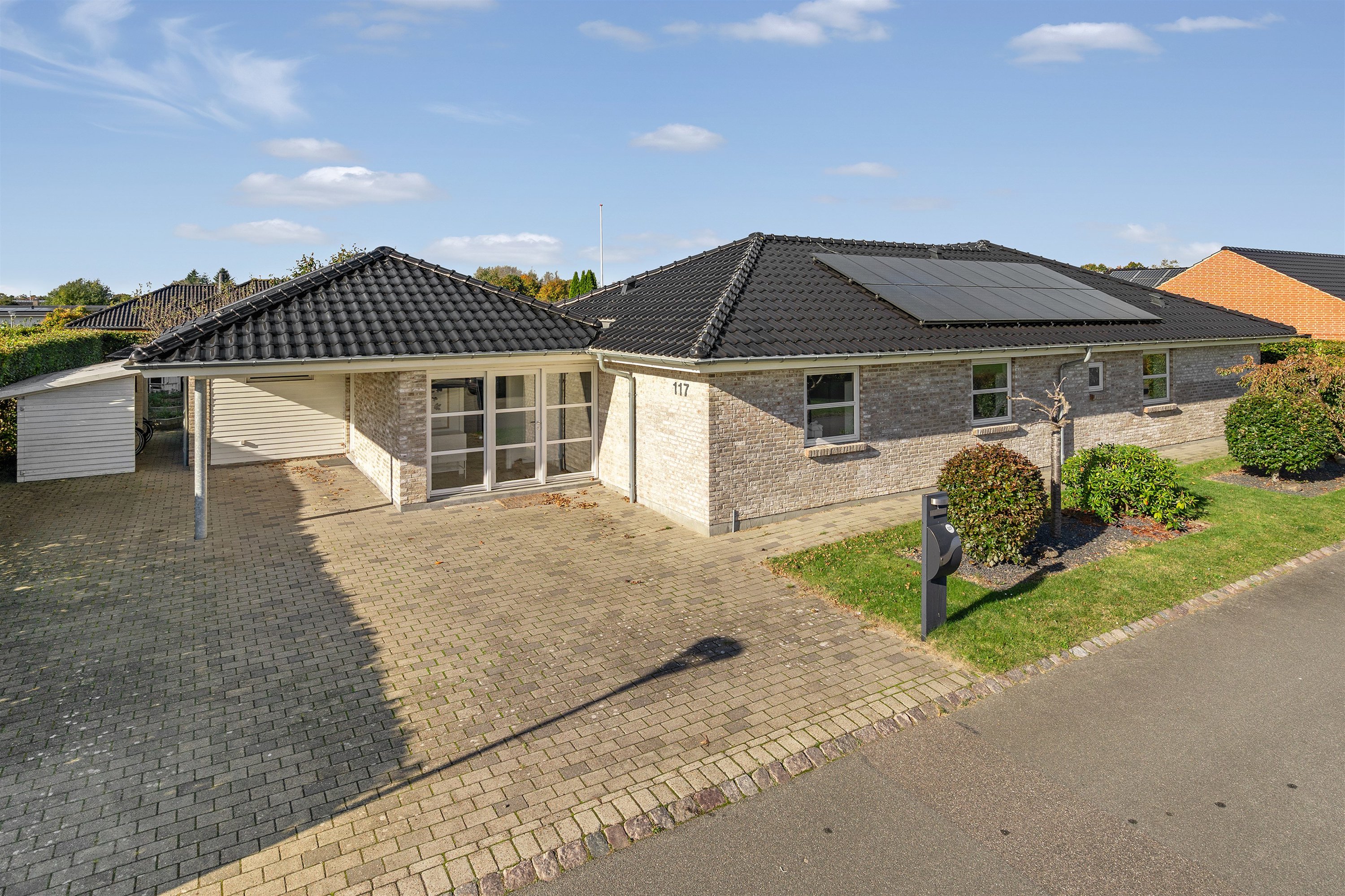 Villa: Ejendommen på Lillevang 117, 7190 Billund