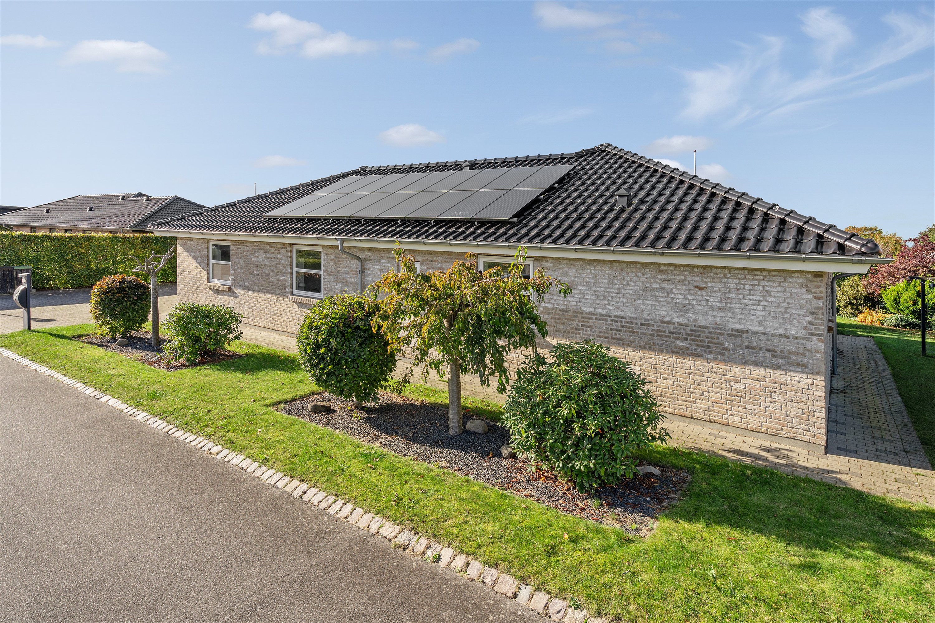 Fremhævet ejendommen billede i fuldskærmstilstand. Billede af Lillevang 117, 7190 Billund