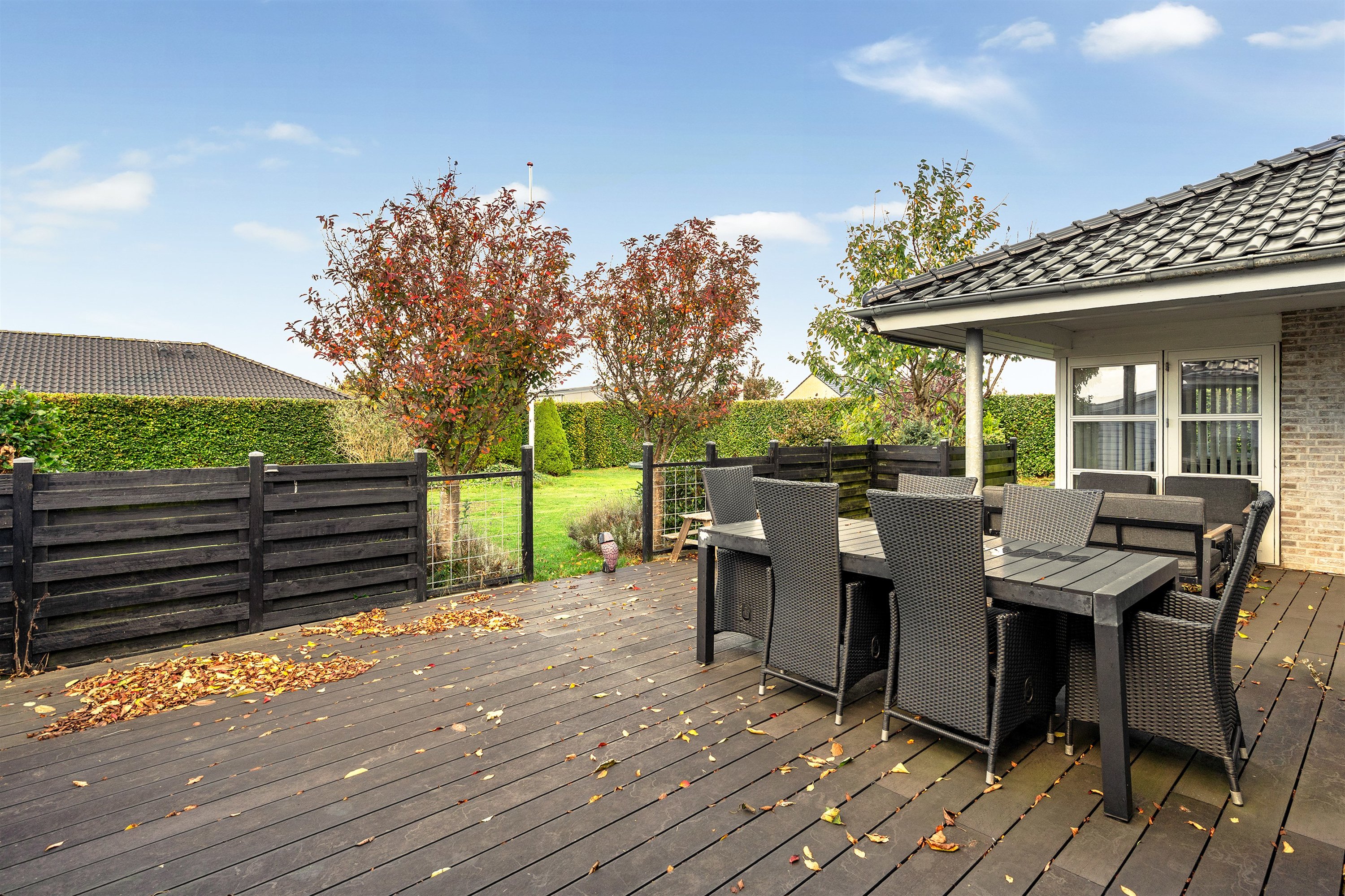 Fremhævet terrasse billede i fuldskærmstilstand. Billede af Lillevang 117, 7190 Billund