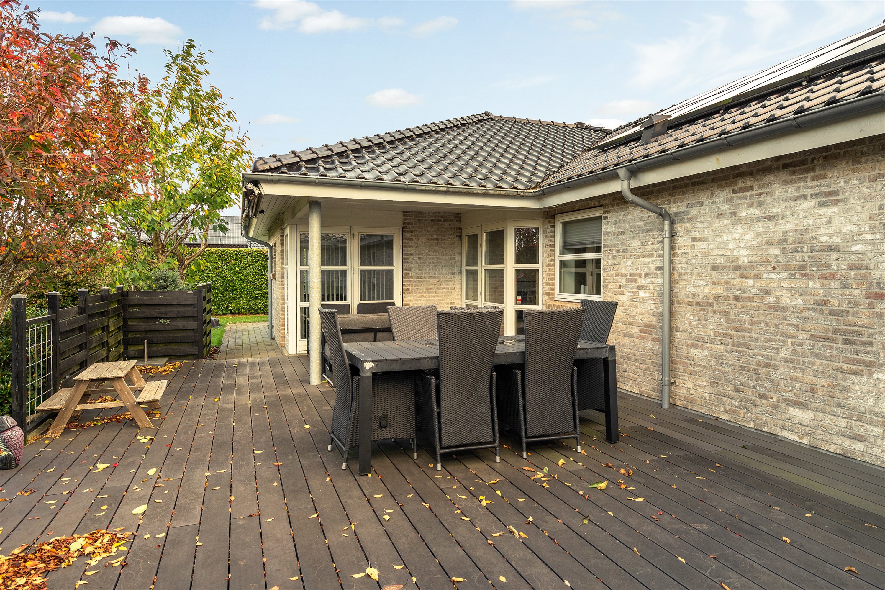 Fremhævet terrasse billede i fuldskærmstilstand. Billede af Lillevang 117, 7190 Billund