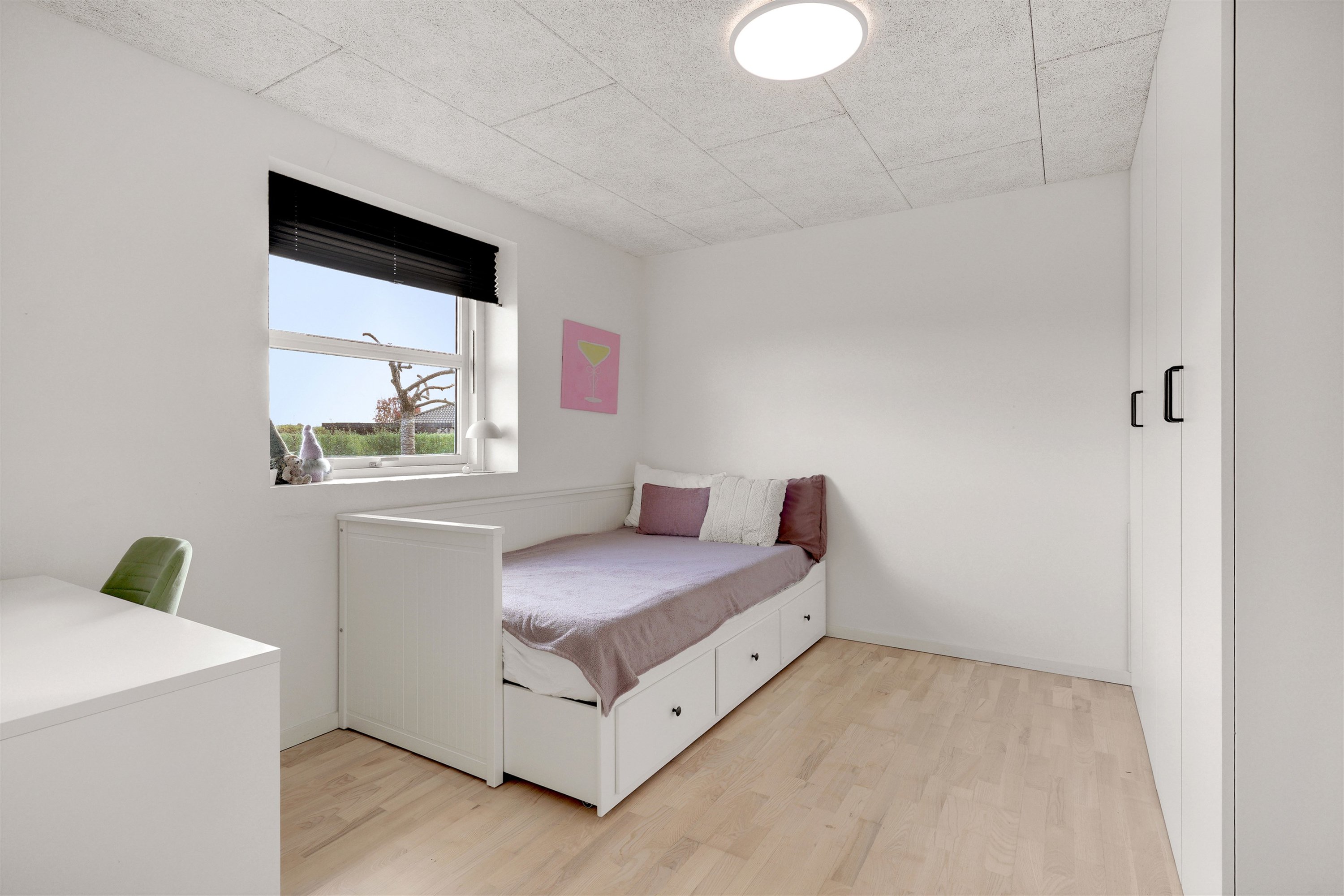 Fremhævet værelse billede i fuldskærmstilstand. Billede af Lillevang 117, 7190 Billund