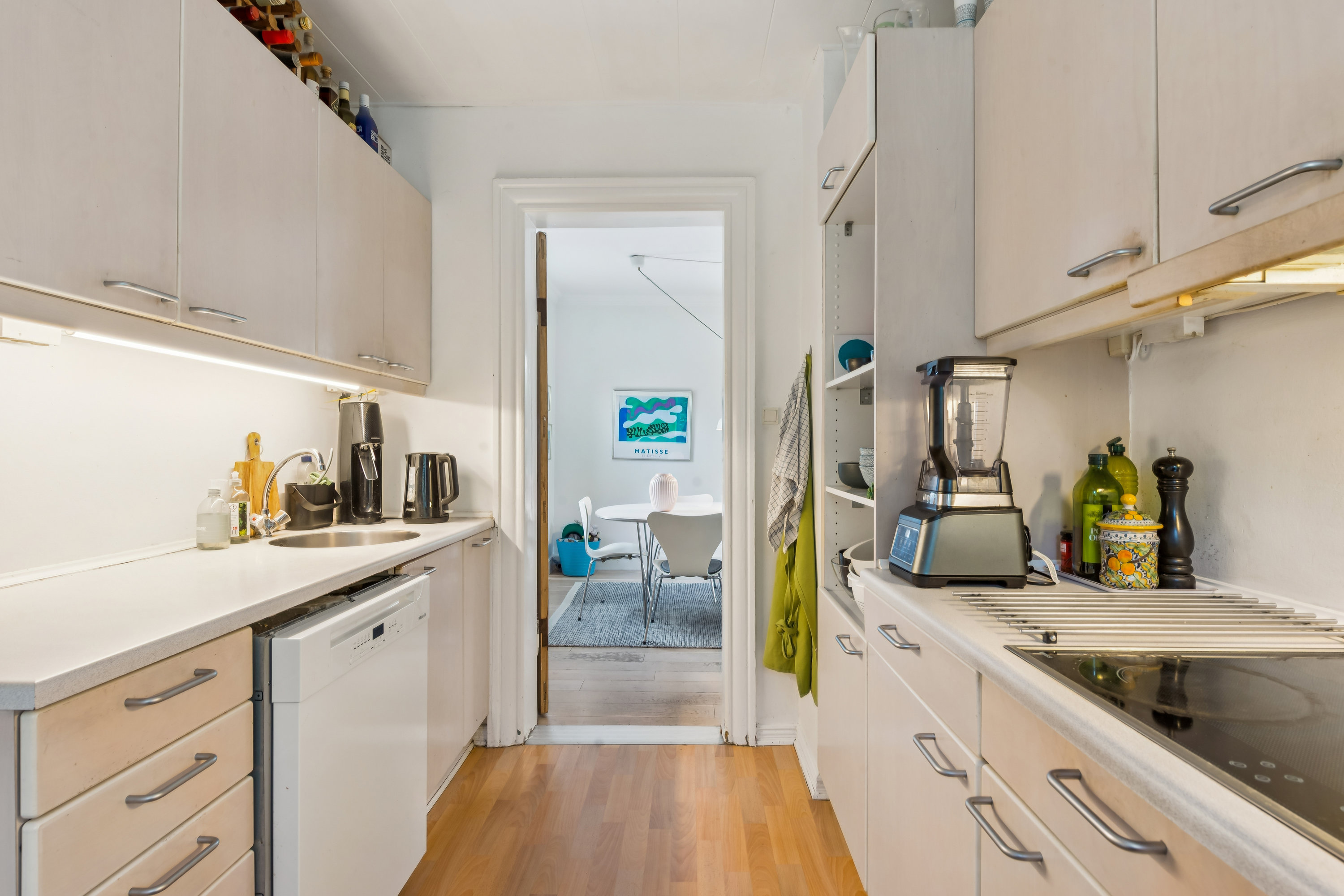 Fremhævet køkken billede i fuldskærmstilstand. Billede af Brovænget 18, 2700 Brønshøj