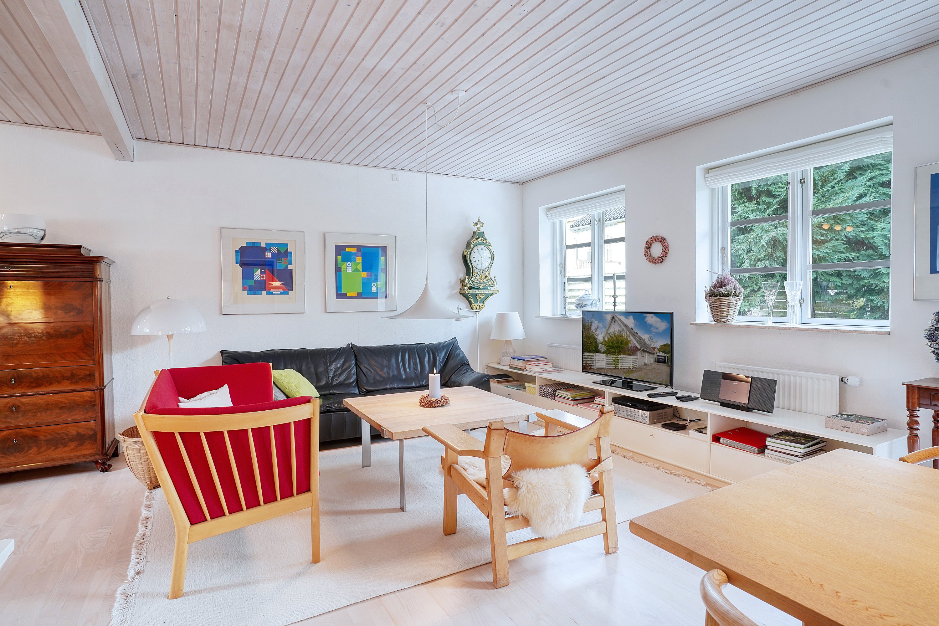 Fremhævet stue billede i fuldskærmstilstand. Billede af Århusvej 27A, 3000 Helsingør