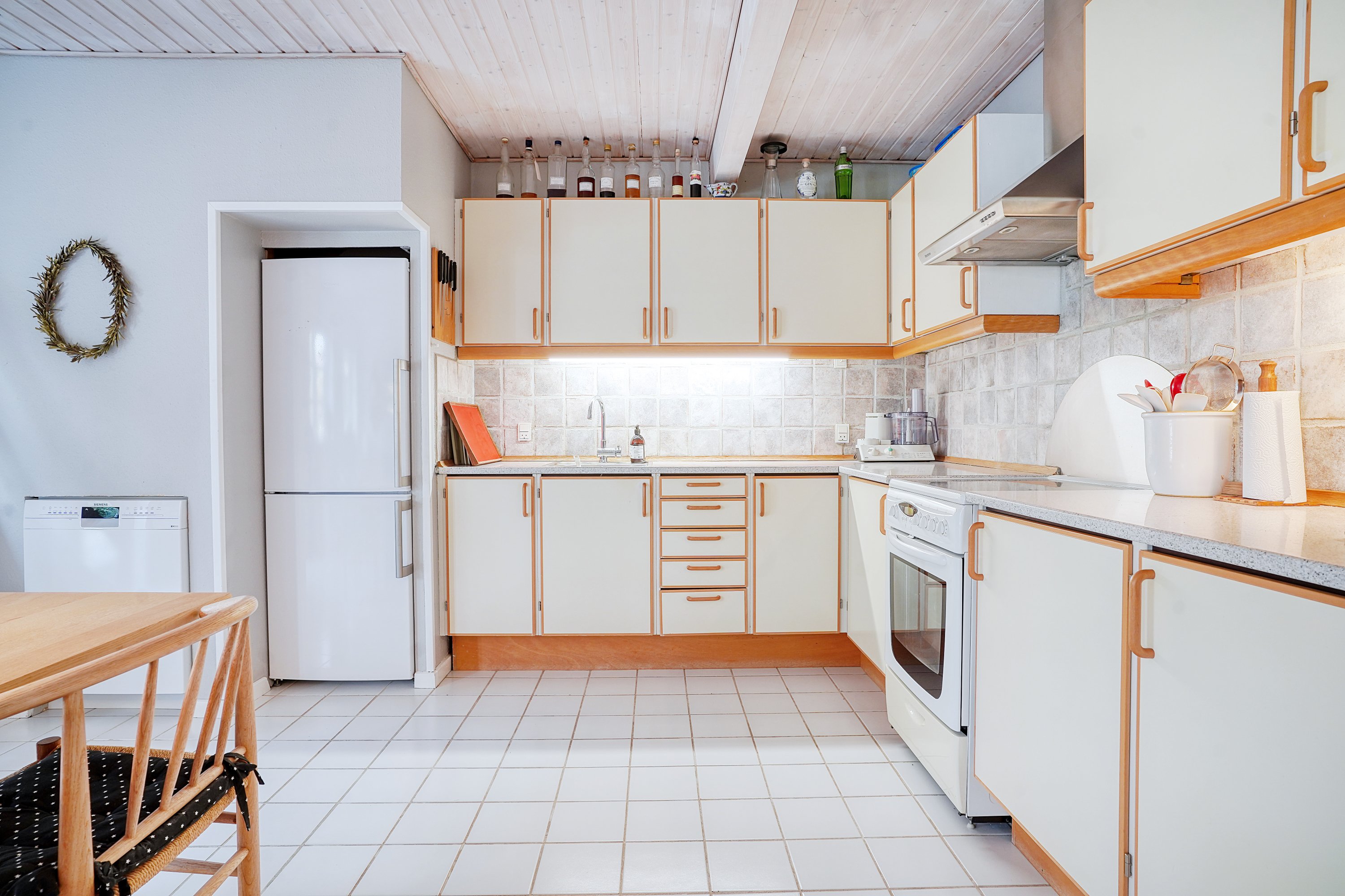 Fremhævet køkken billede i fuldskærmstilstand. Billede af Århusvej 27A, 3000 Helsingør