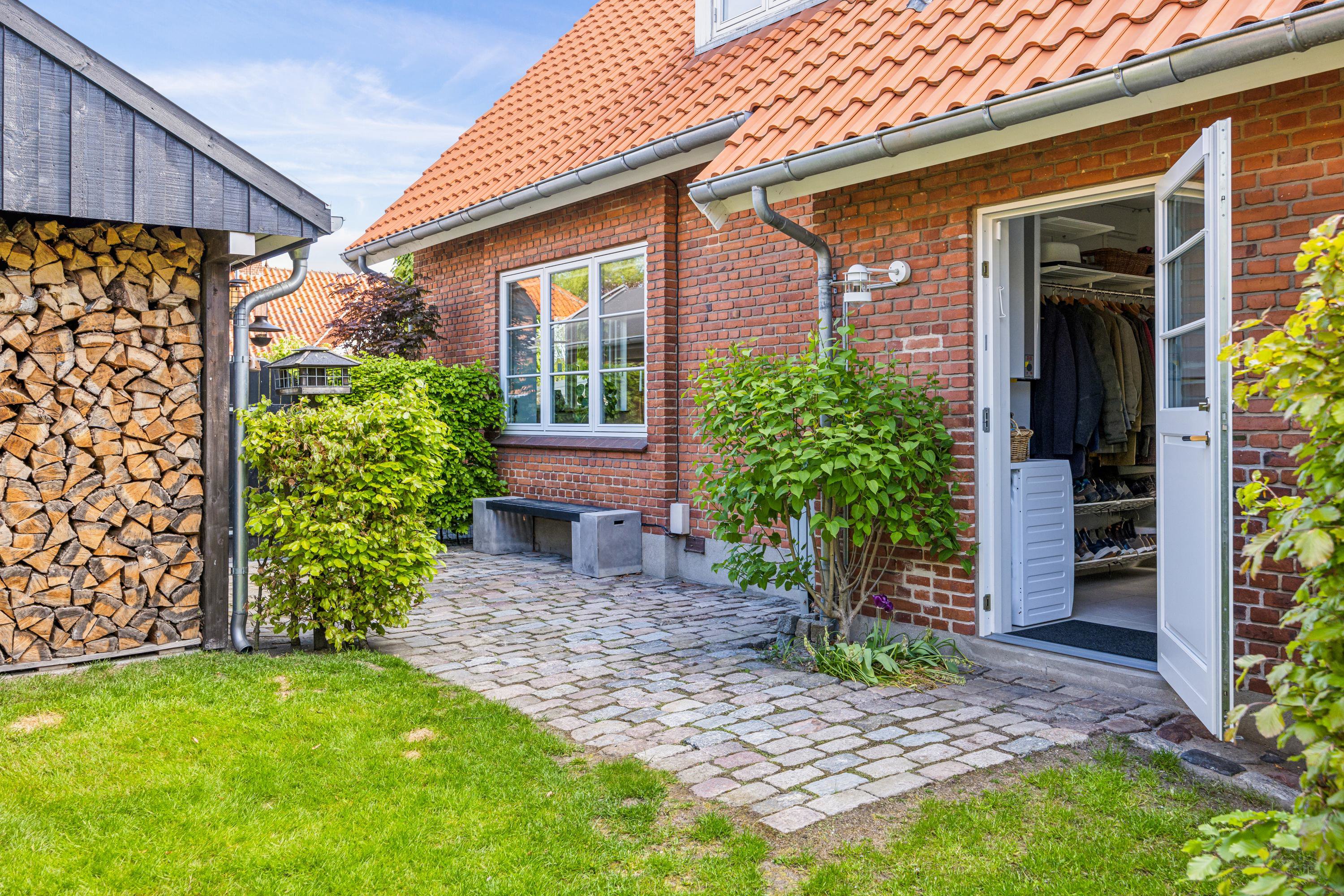 Fremhævet  billede i fuldskærmstilstand. Billede af Robenheje 16, 4600 Køge