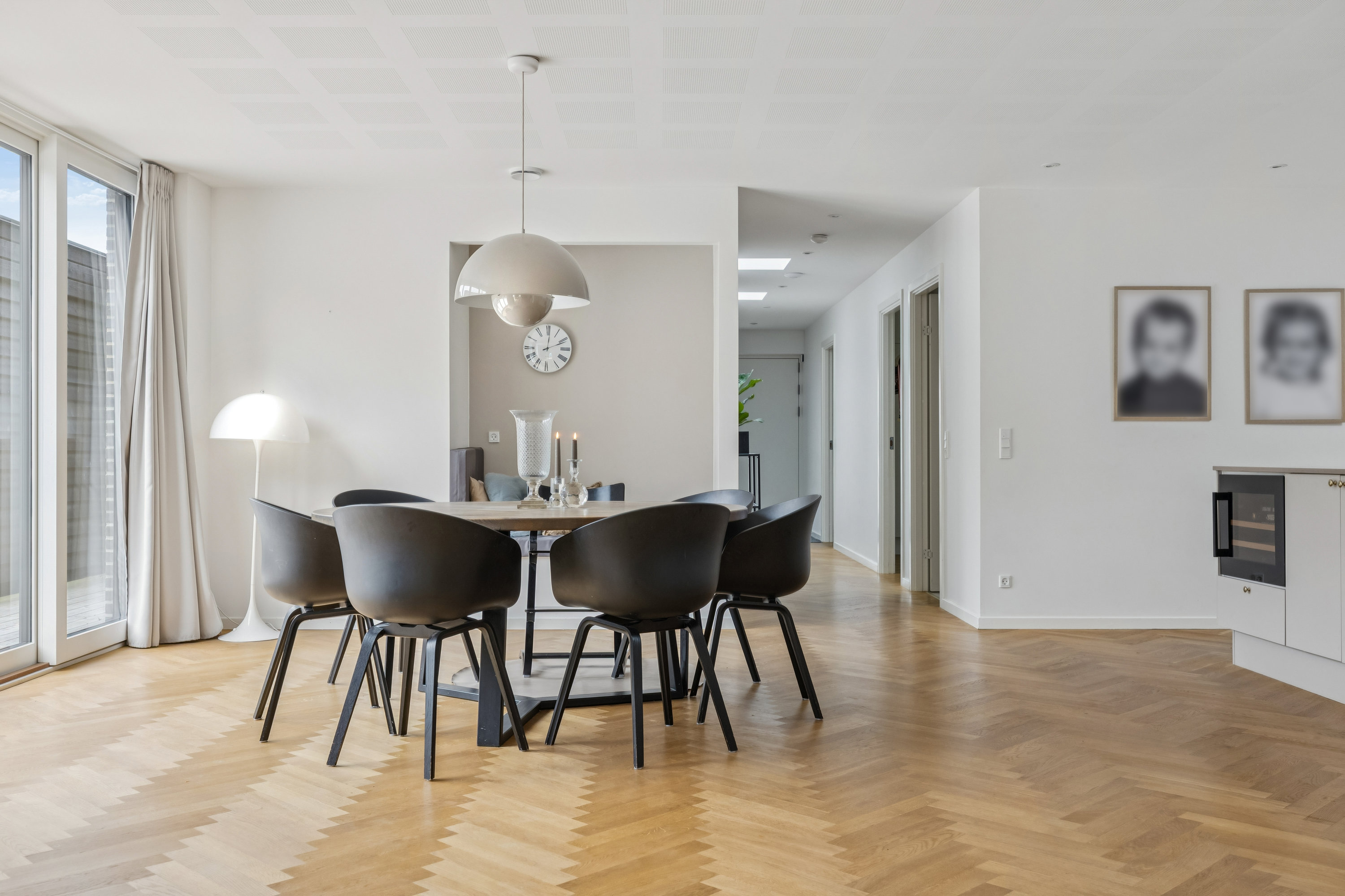 Fremhævet stue billede i fuldskærmstilstand. Billede af Spangsvej 39C, Paarup, 5210 Odense NV