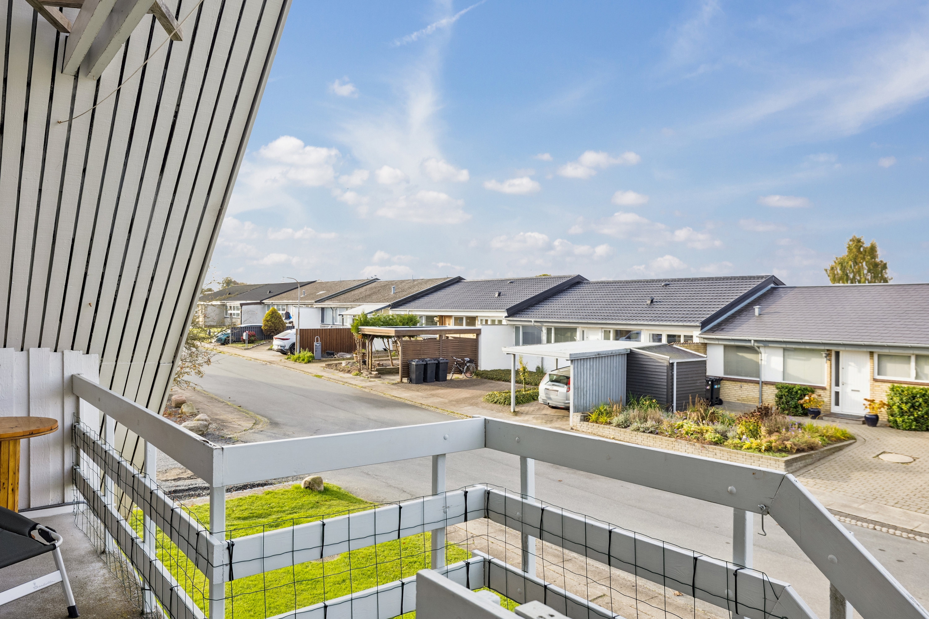 Miniaturebillede 1: udsigt. Billede af Fuglebakken 38P, 1., Snestrup, 5210 Odense NV