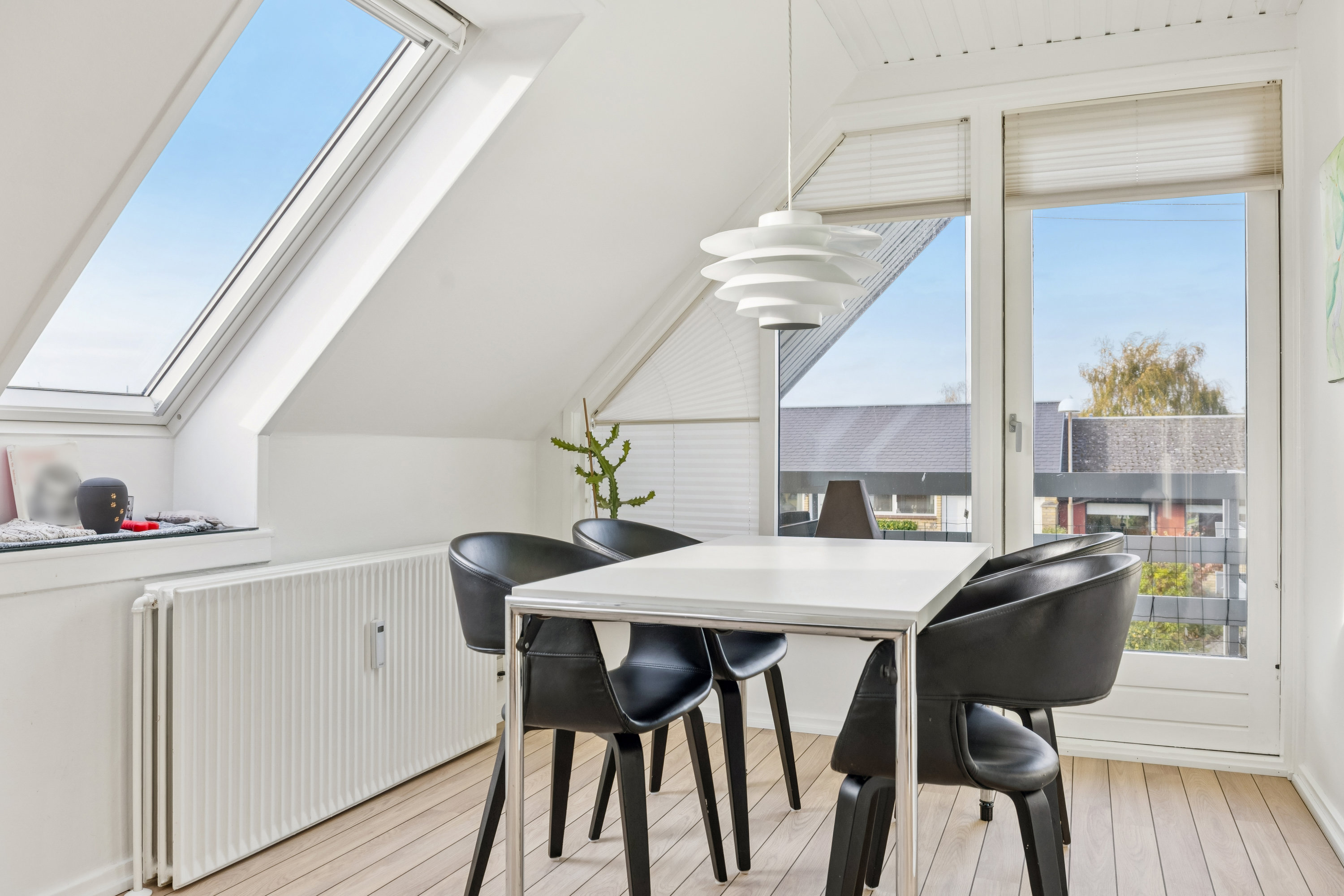 Fremhævet spisestue billede i fuldskærmstilstand. Billede af Fuglebakken 38P, 1., Snestrup, 5210 Odense NV