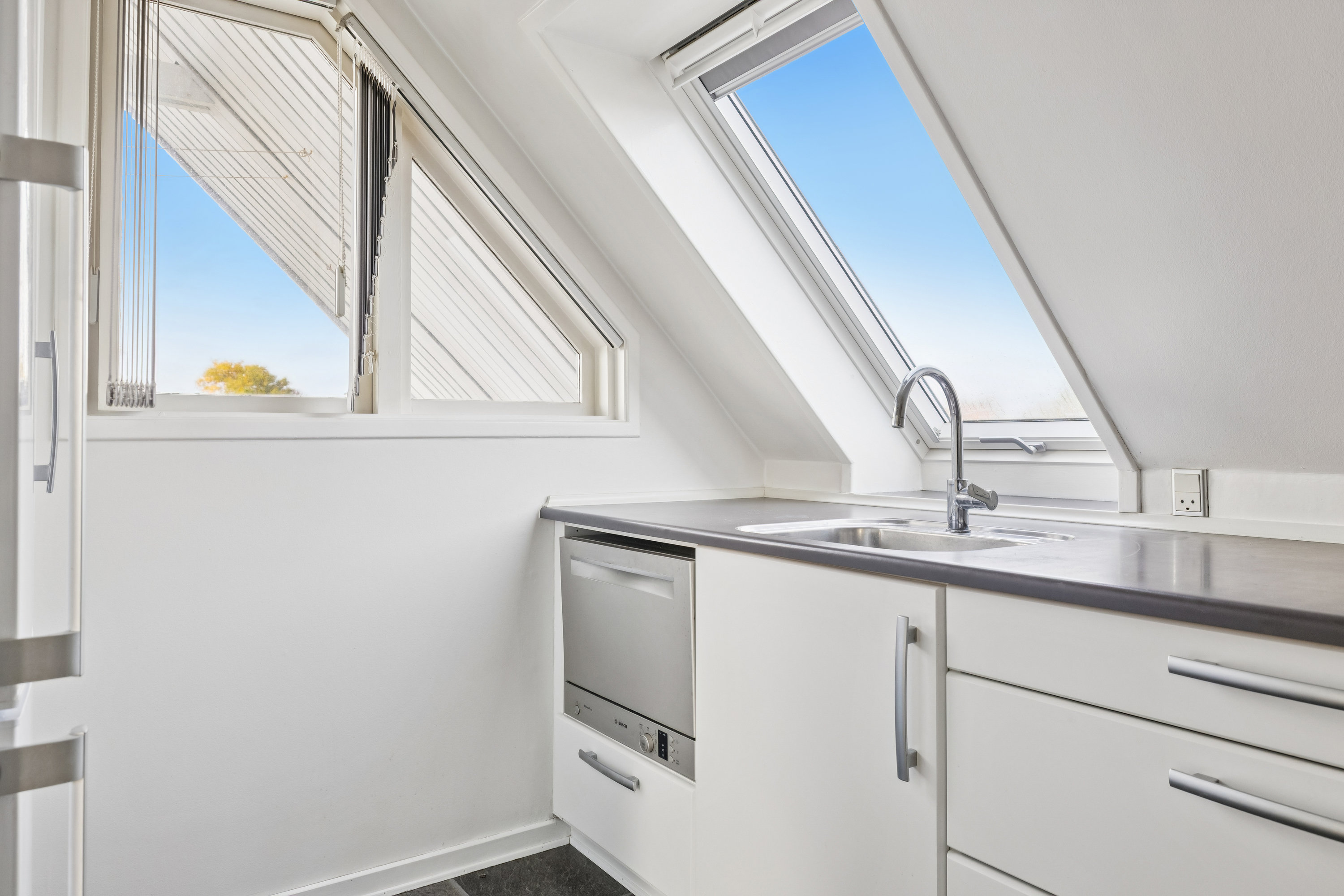 Fremhævet køkken billede i fuldskærmstilstand. Billede af Fuglebakken 38P, 1., Snestrup, 5210 Odense NV