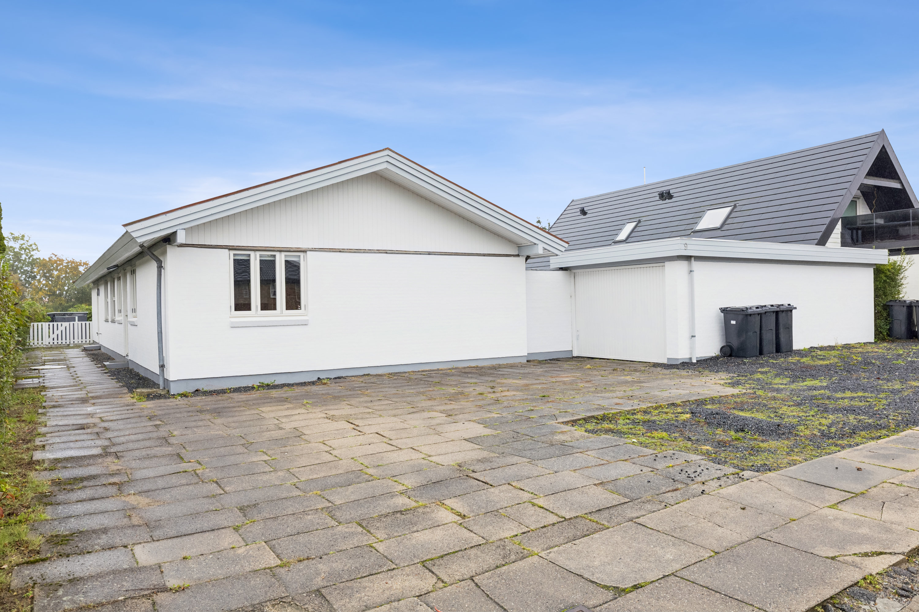 Fremhævet andet billede i fuldskærmstilstand. Billede af Løvsangervænget 9, Snestrup, 5210 Odense NV