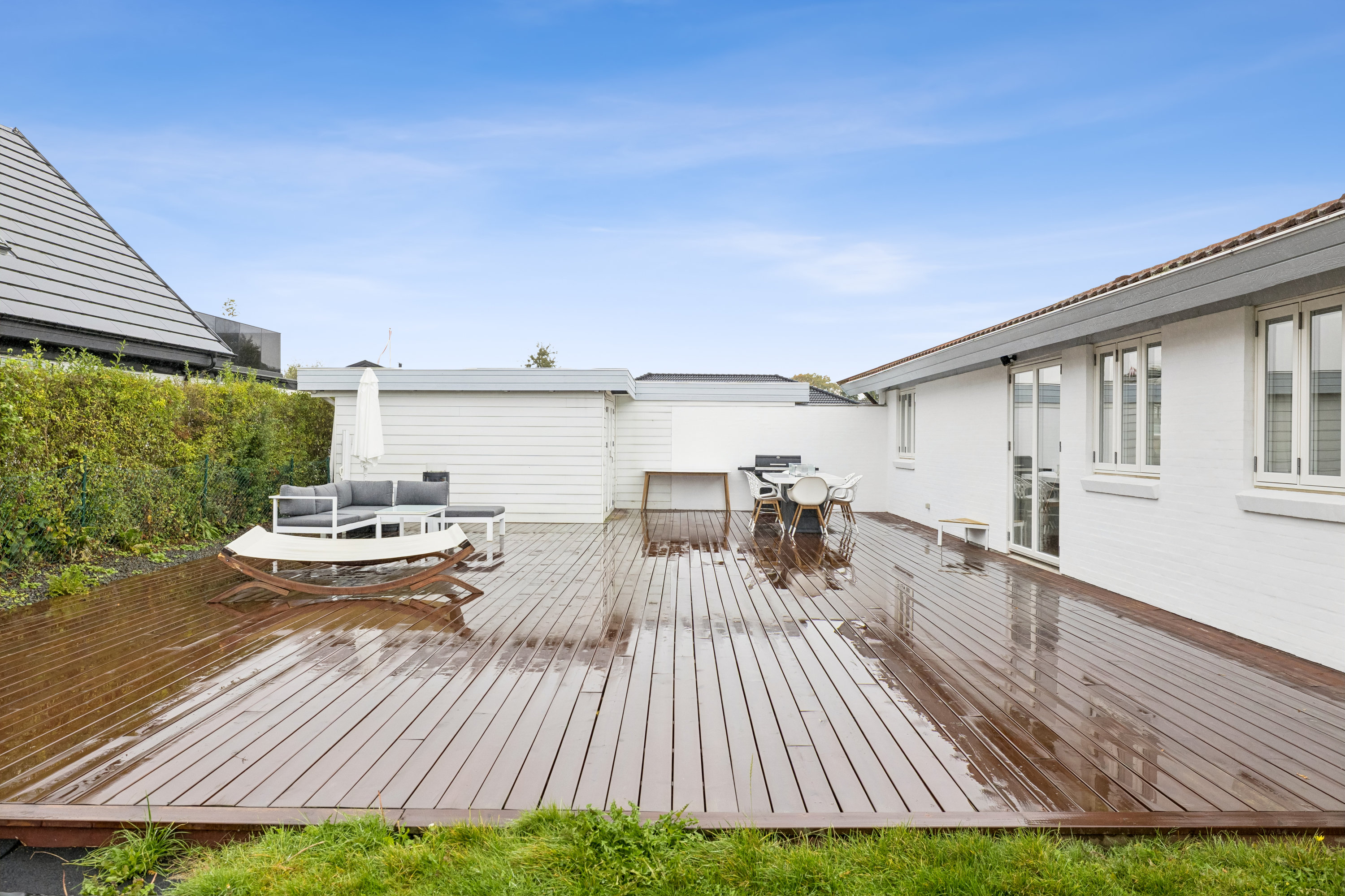 Fremhævet andet billede i fuldskærmstilstand. Billede af Løvsangervænget 9, Snestrup, 5210 Odense NV