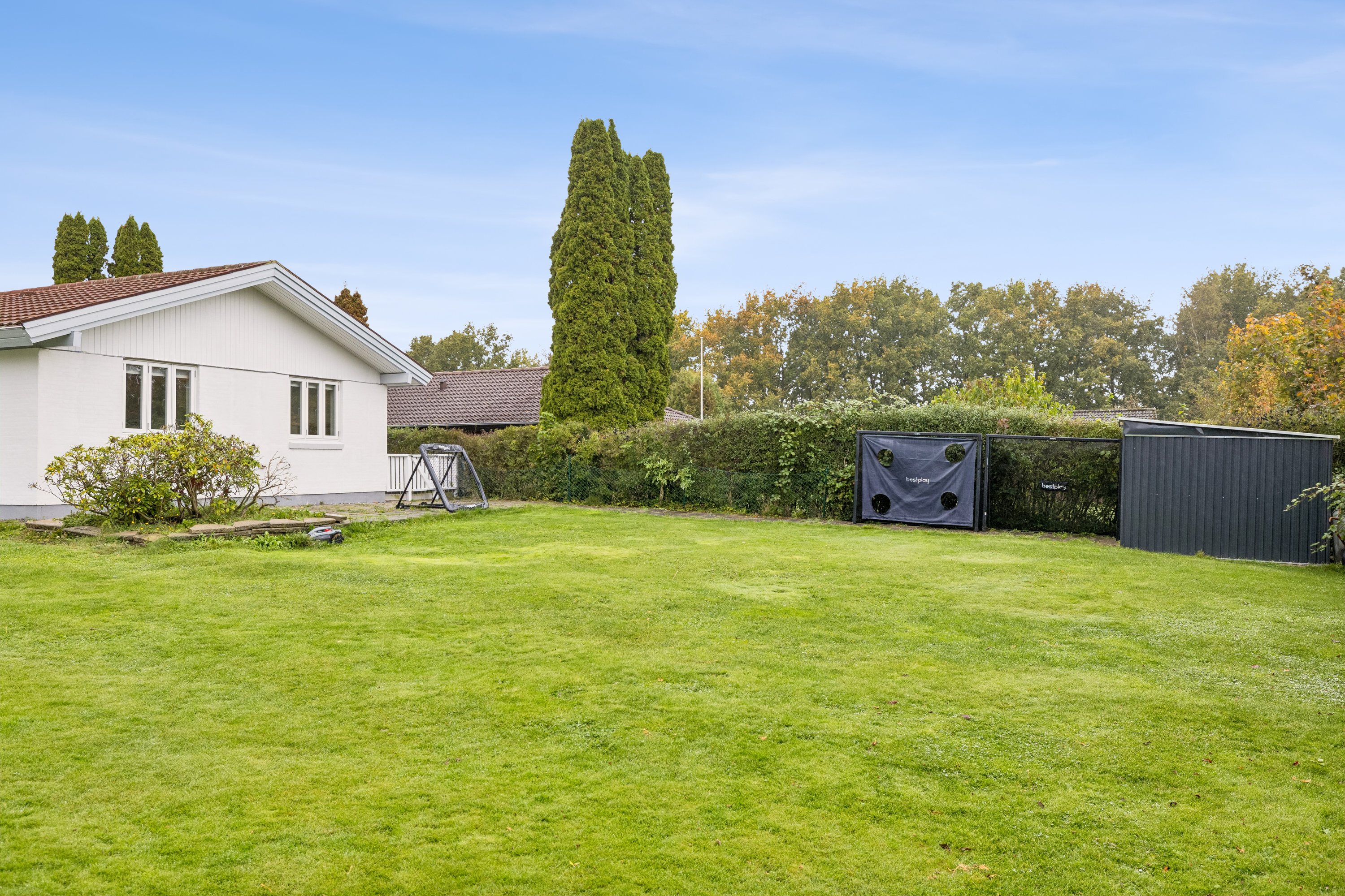 Fremhævet andet billede i fuldskærmstilstand. Billede af Løvsangervænget 9, Snestrup, 5210 Odense NV