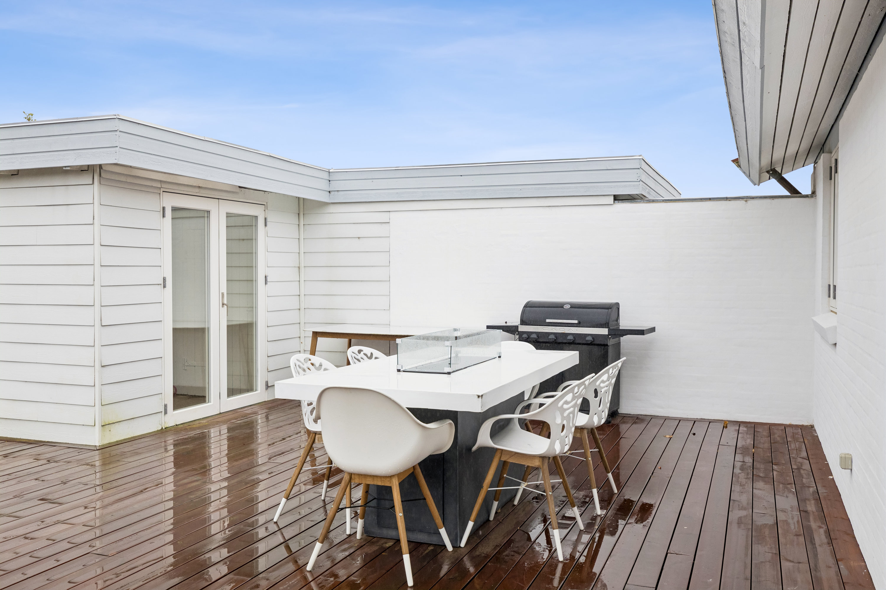 Fremhævet terrasse billede i fuldskærmstilstand. Billede af Løvsangervænget 9, Snestrup, 5210 Odense NV