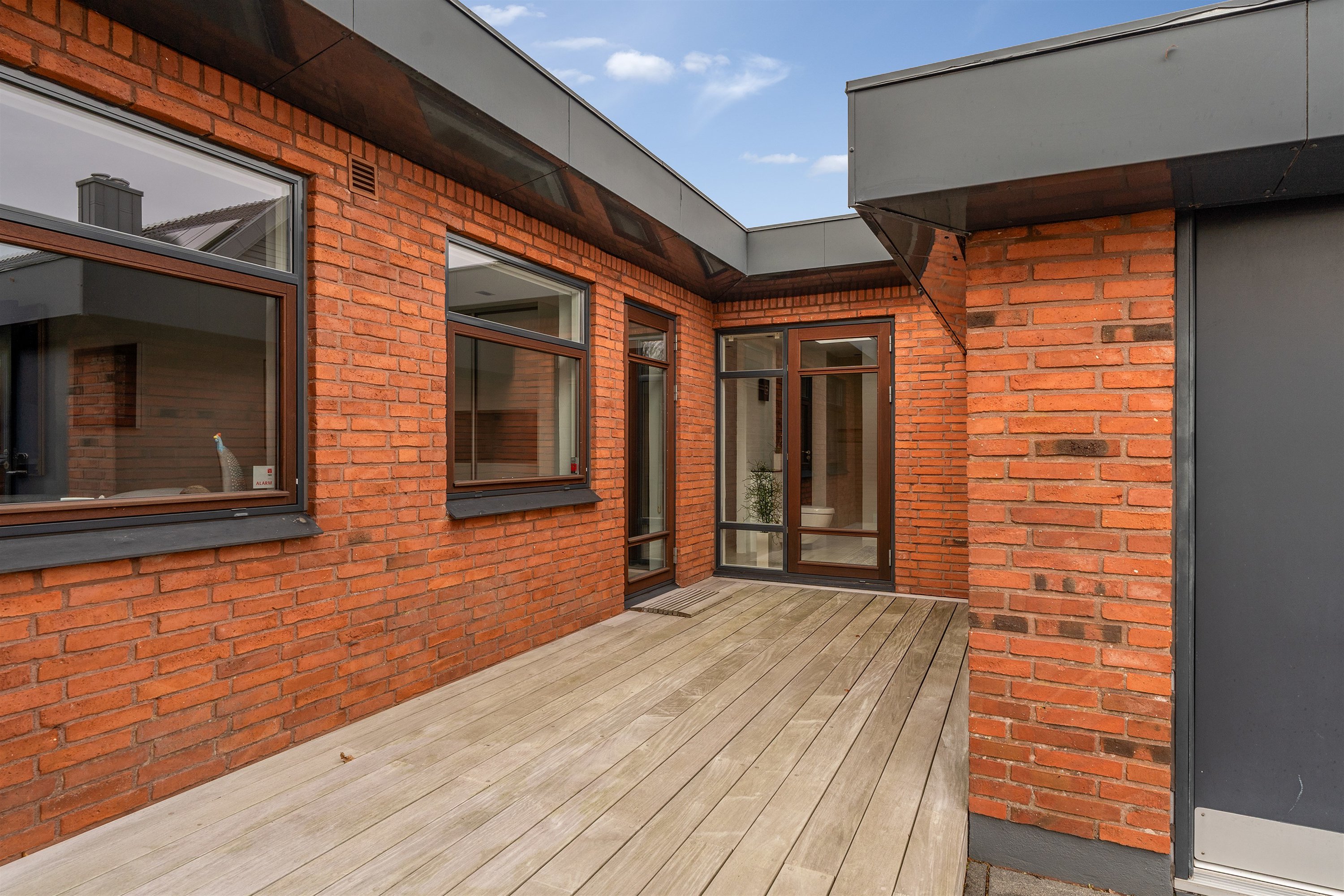 Fremhævet terrasse billede i fuldskærmstilstand. Billede af Skovbrynet 3, 7260 Sønder Omme