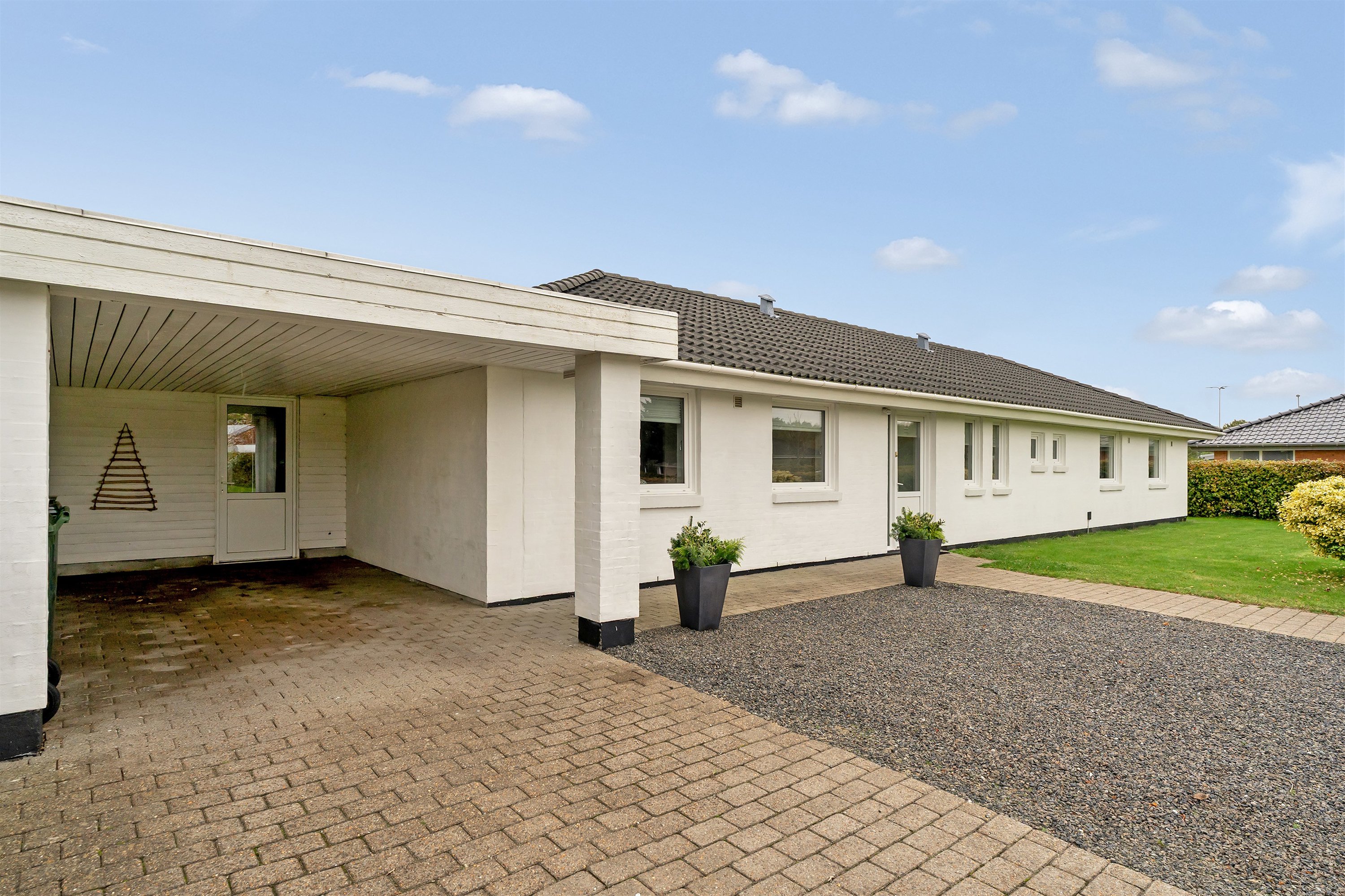 Fremhævet ejendommen billede i fuldskærmstilstand. Billede af Engsøparken 103, 7200 Grindsted