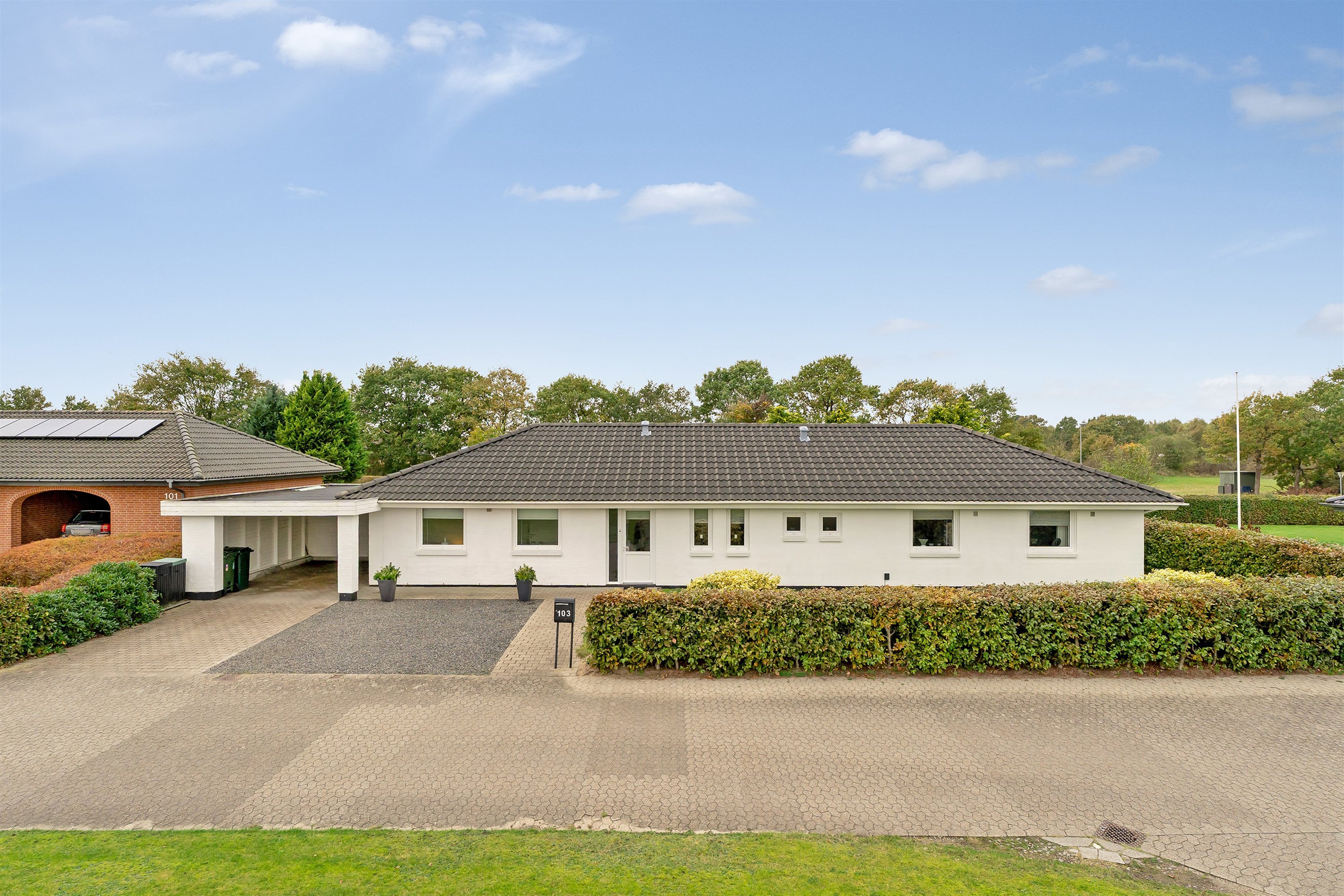 Fremhævet ejendommen billede i fuldskærmstilstand. Billede af Engsøparken 103, 7200 Grindsted