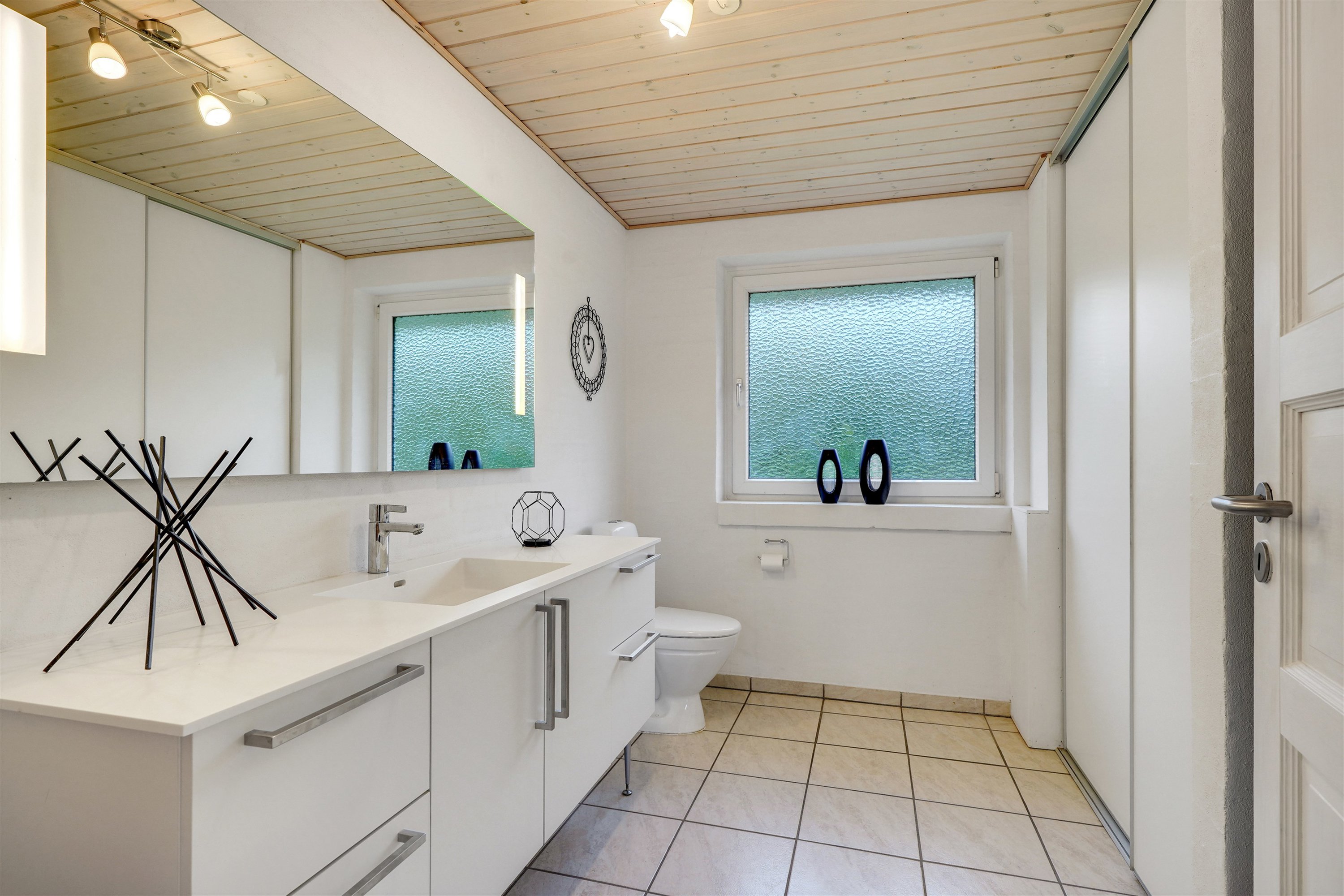 Fremhævet badeværelse billede i fuldskærmstilstand. Billede af Engsøparken 103, 7200 Grindsted