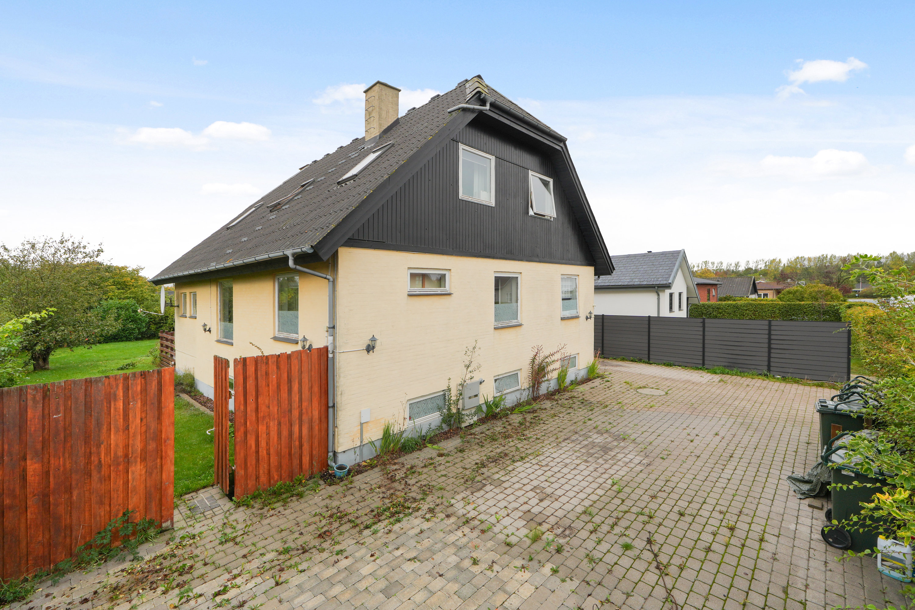 Fremhævet andet billede i fuldskærmstilstand. Billede af Rosmosevej 14, 2650 Hvidovre