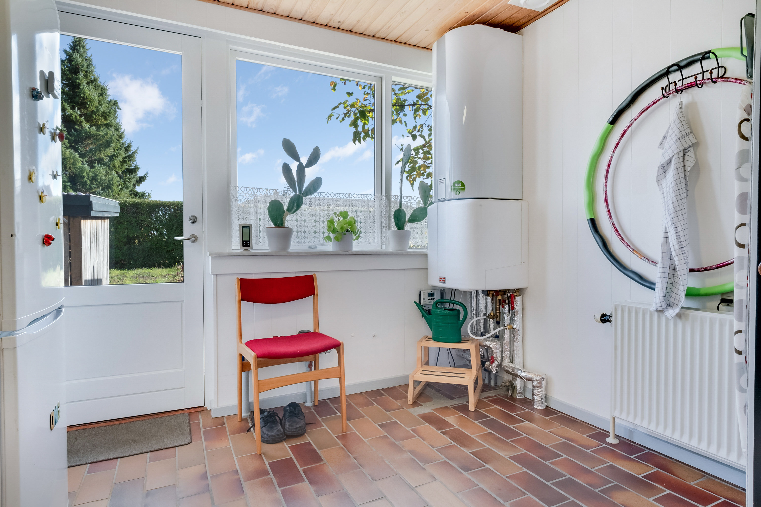 Fremhævet baggang billede i fuldskærmstilstand. Billede af Møllebakken 2, Allested, 5672 Broby