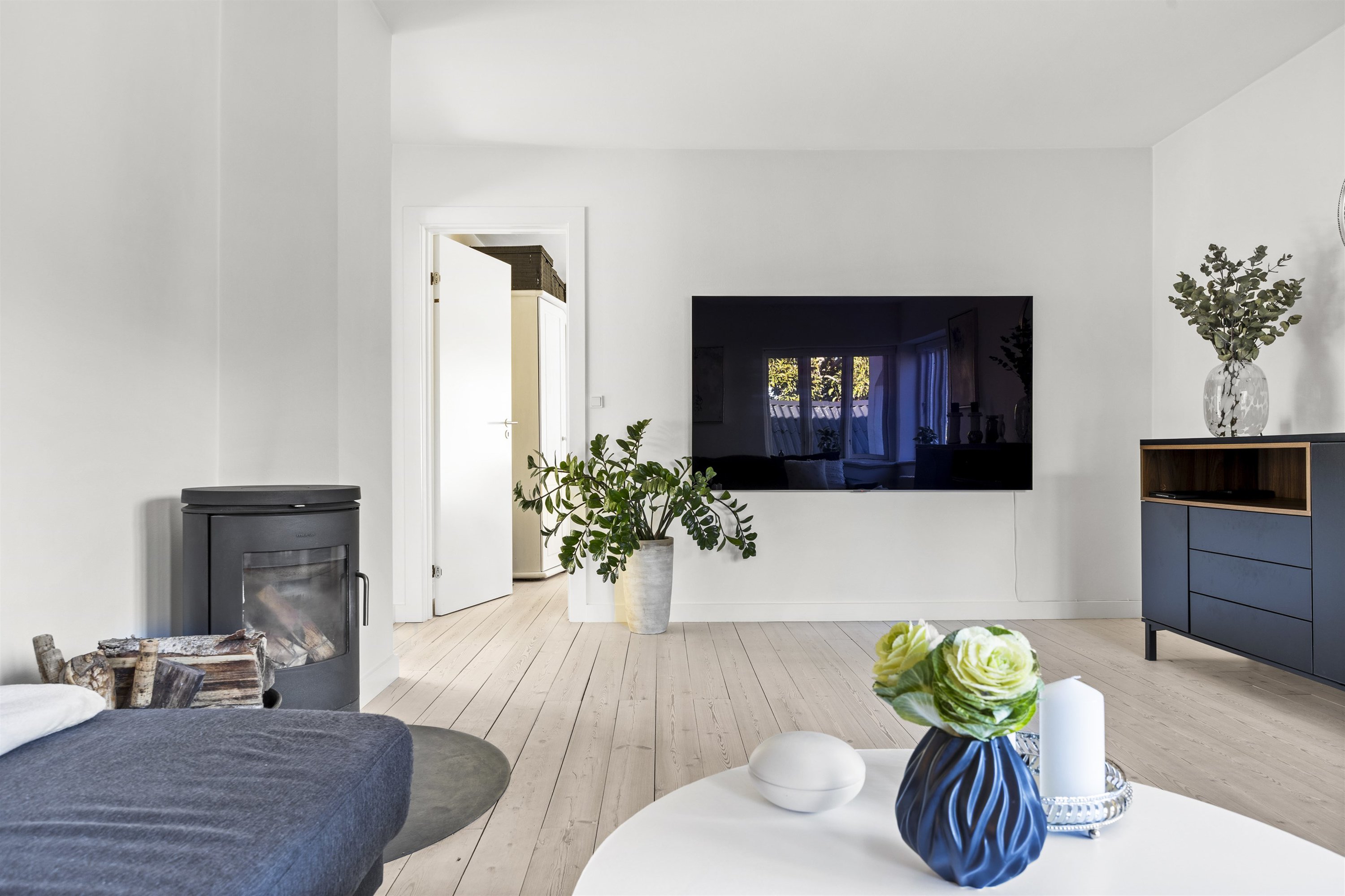 Fremhævet stue billede i fuldskærmstilstand. Billede af Galschiøtsvej 15, 3000 Helsingør