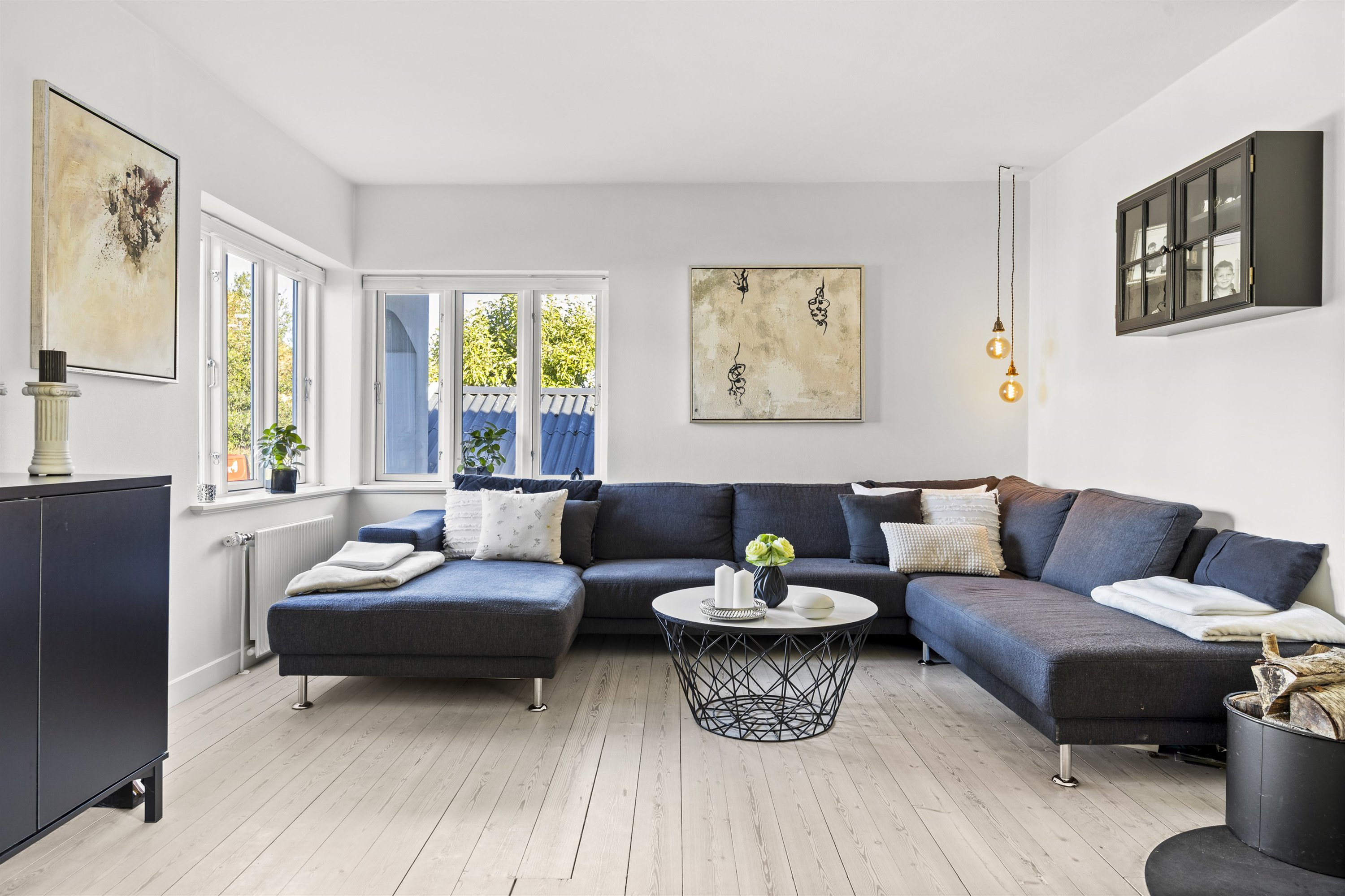 Fremhævet stue billede i fuldskærmstilstand. Billede af Galschiøtsvej 15, 3000 Helsingør