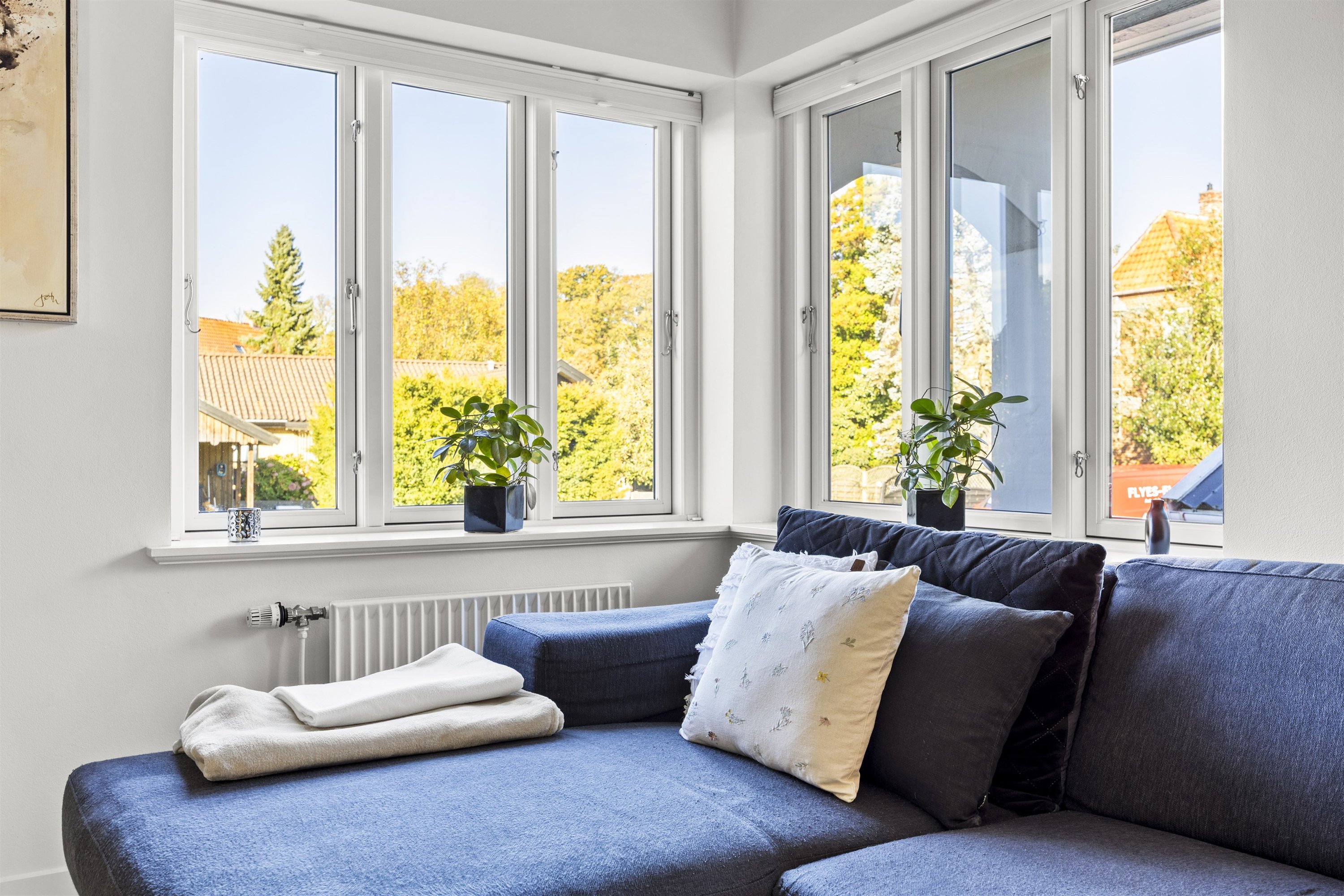 Fremhævet stue billede i fuldskærmstilstand. Billede af Galschiøtsvej 15, 3000 Helsingør