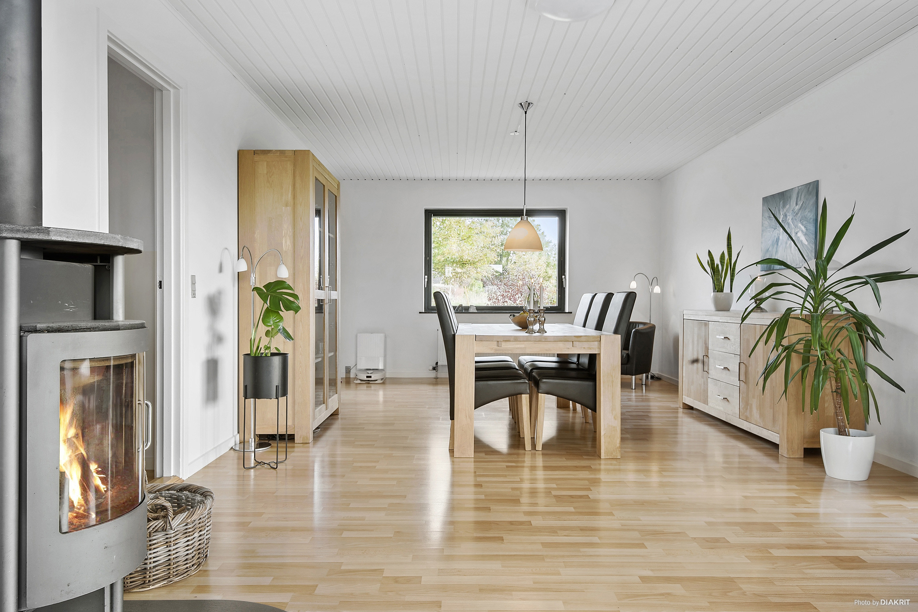 Fremhævet spisestue billede i fuldskærmstilstand. Billede af Orupgade 48, Orup, 4640 Faxe