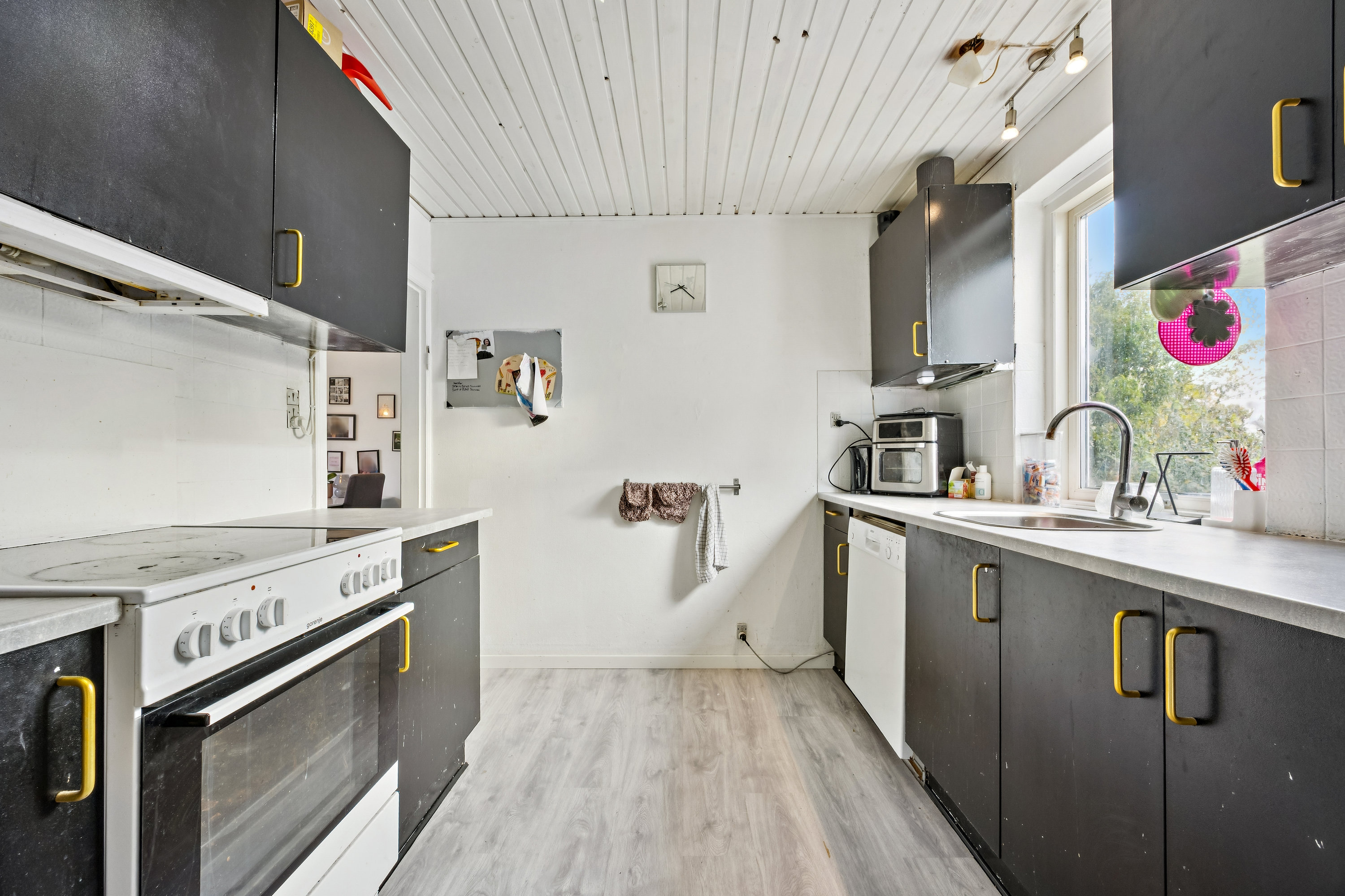 Fremhævet køkken billede i fuldskærmstilstand. Billede af Flinterupvej 16, Bjerge, 4480 Store Fuglede