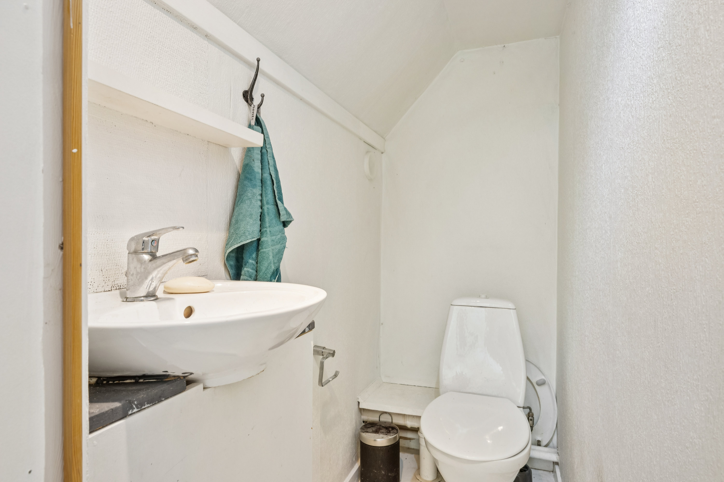 Fremhævet badeværelse billede i fuldskærmstilstand. Billede af Flinterupvej 16, Bjerge, 4480 Store Fuglede