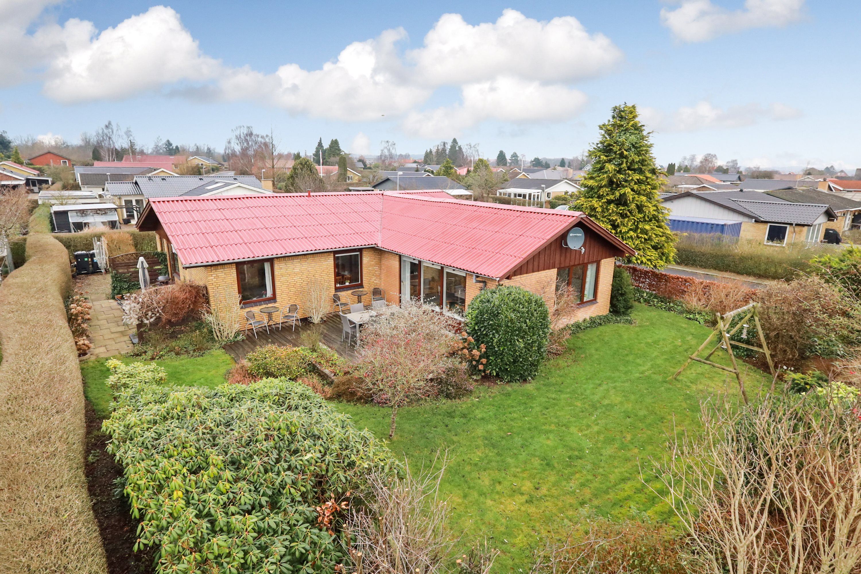 Villa: Ejendommen på H C Andersens Vej 13, 5700 Svendborg