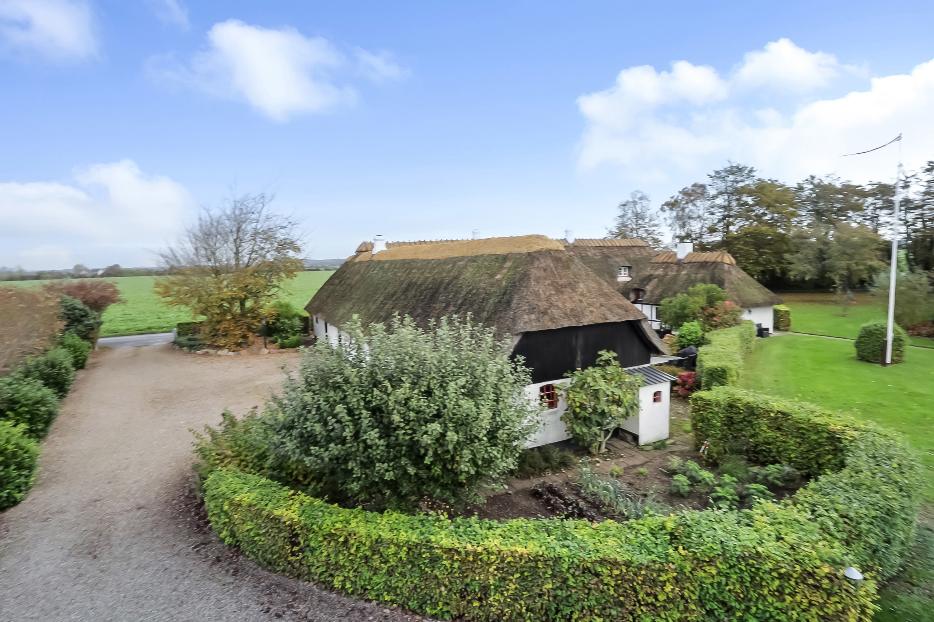 Fremhævet ejendommen billede i fuldskærmstilstand. Billede af Udflyttervej 9, Tåsinge, 5700 Svendborg