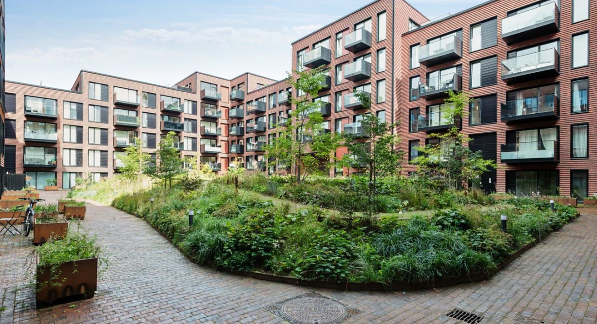 Ejerlejlighed: Street view på Tommerupgade 43, 2. tv., Høje Taastrup, 2630 Taastrup