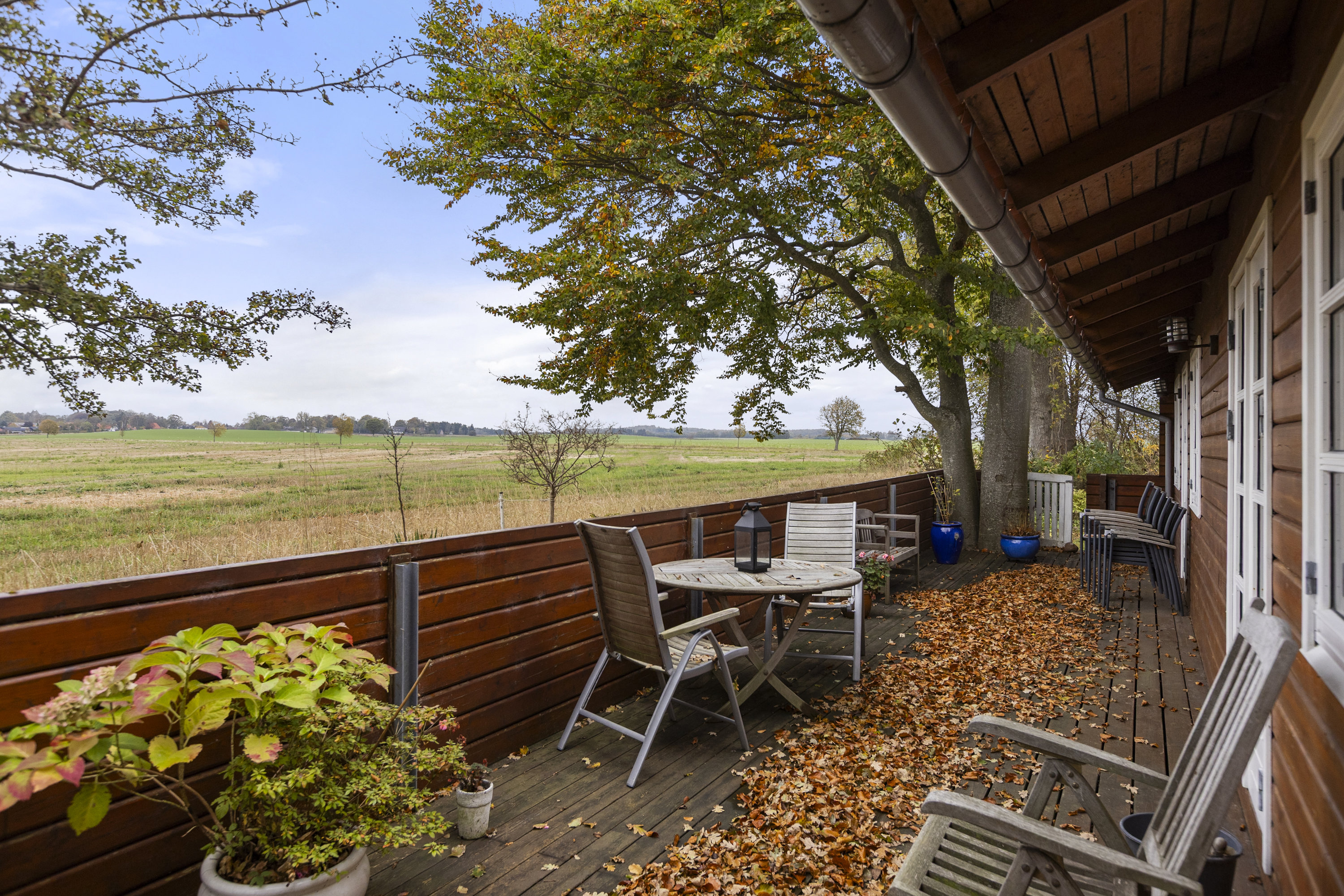 Fremhævet terrasse billede i fuldskærmstilstand. Billede af Humlevænget 10, Sæby, 4070 Kirke Hyllinge