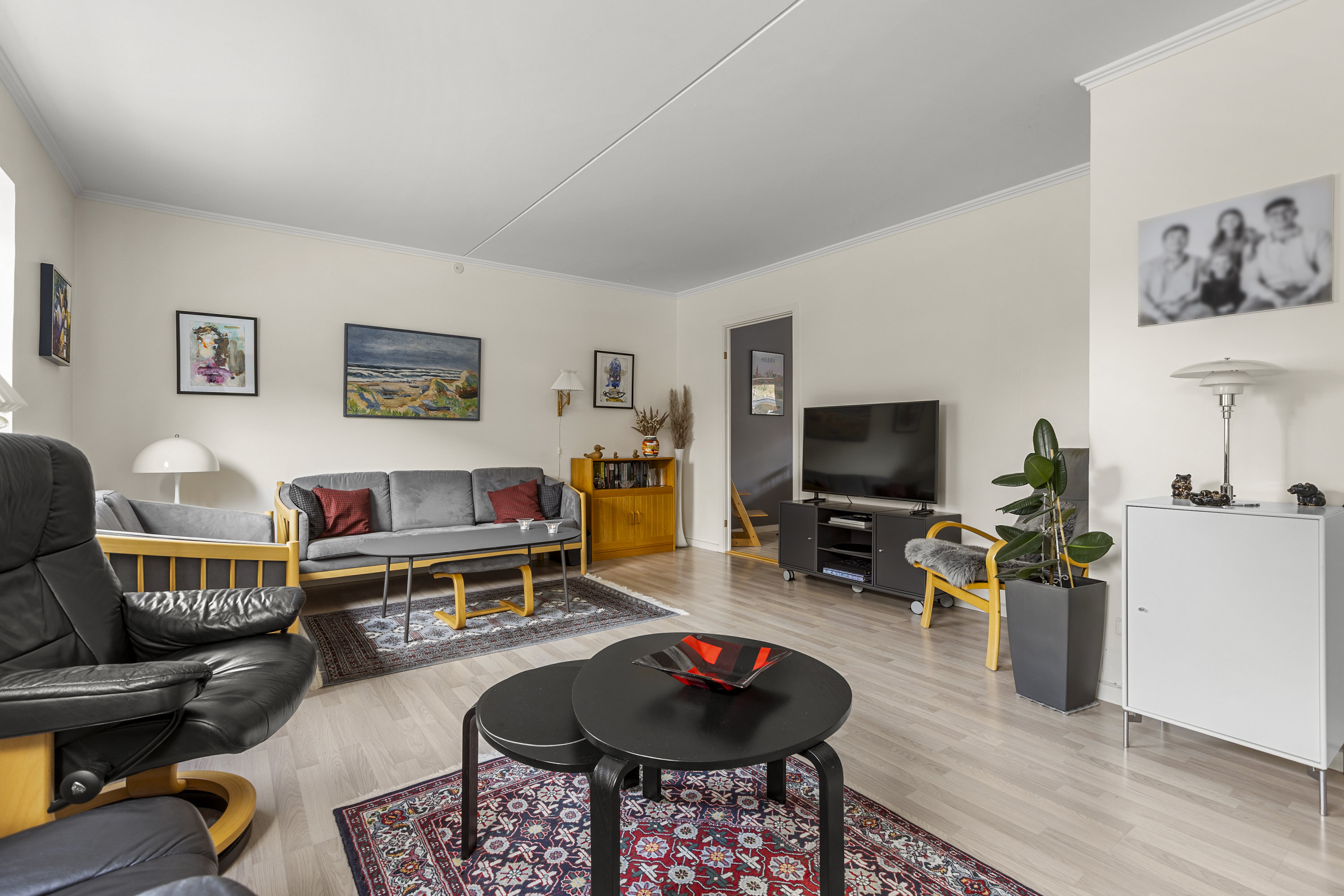 Fremhævet stue billede i fuldskærmstilstand. Billede af Borgediget 24, 4000 Roskilde