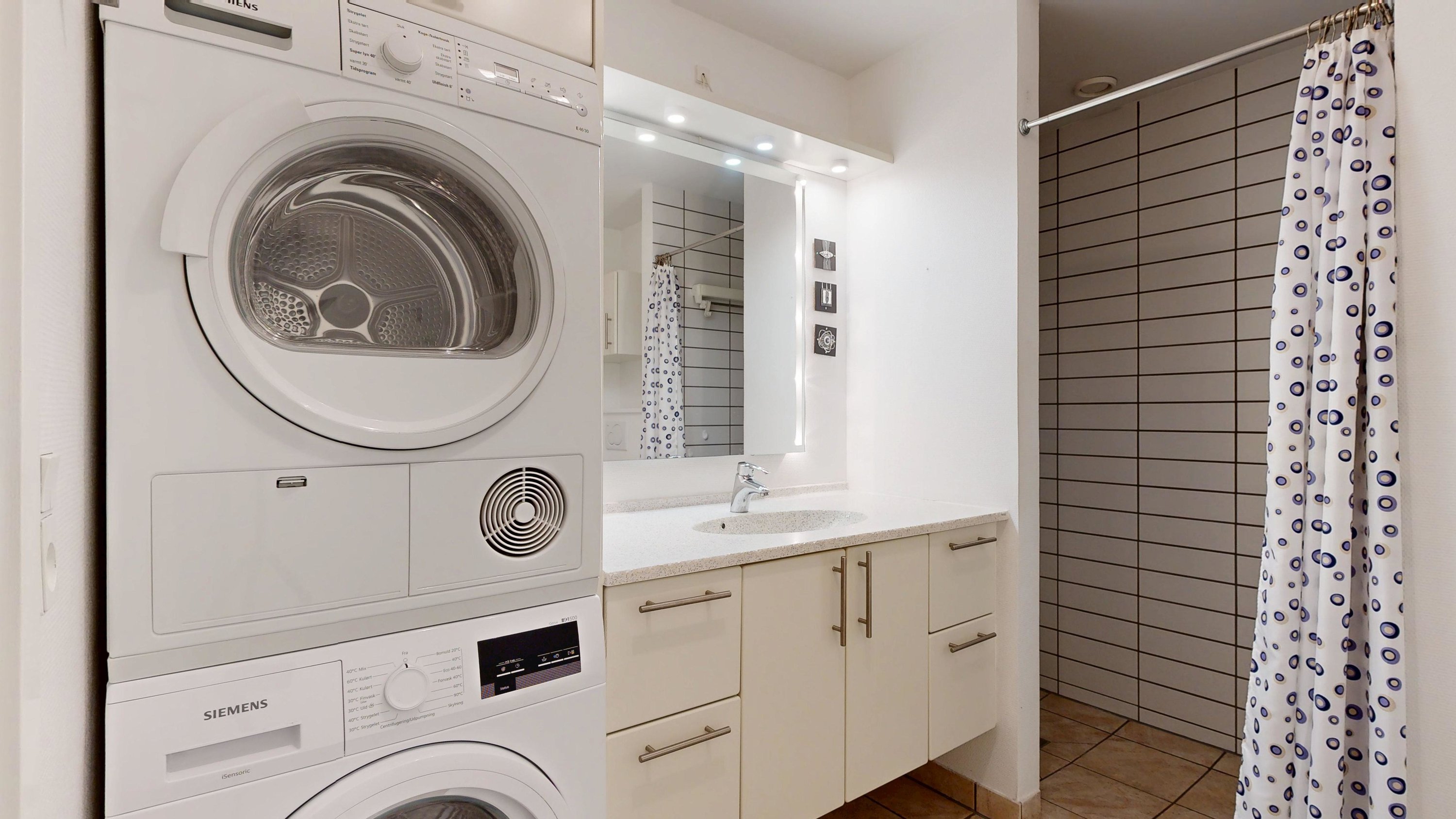 Fremhævet badeværelse billede i fuldskærmstilstand. Billede af Brøndumsvej 19, 4. th., 8800 Viborg