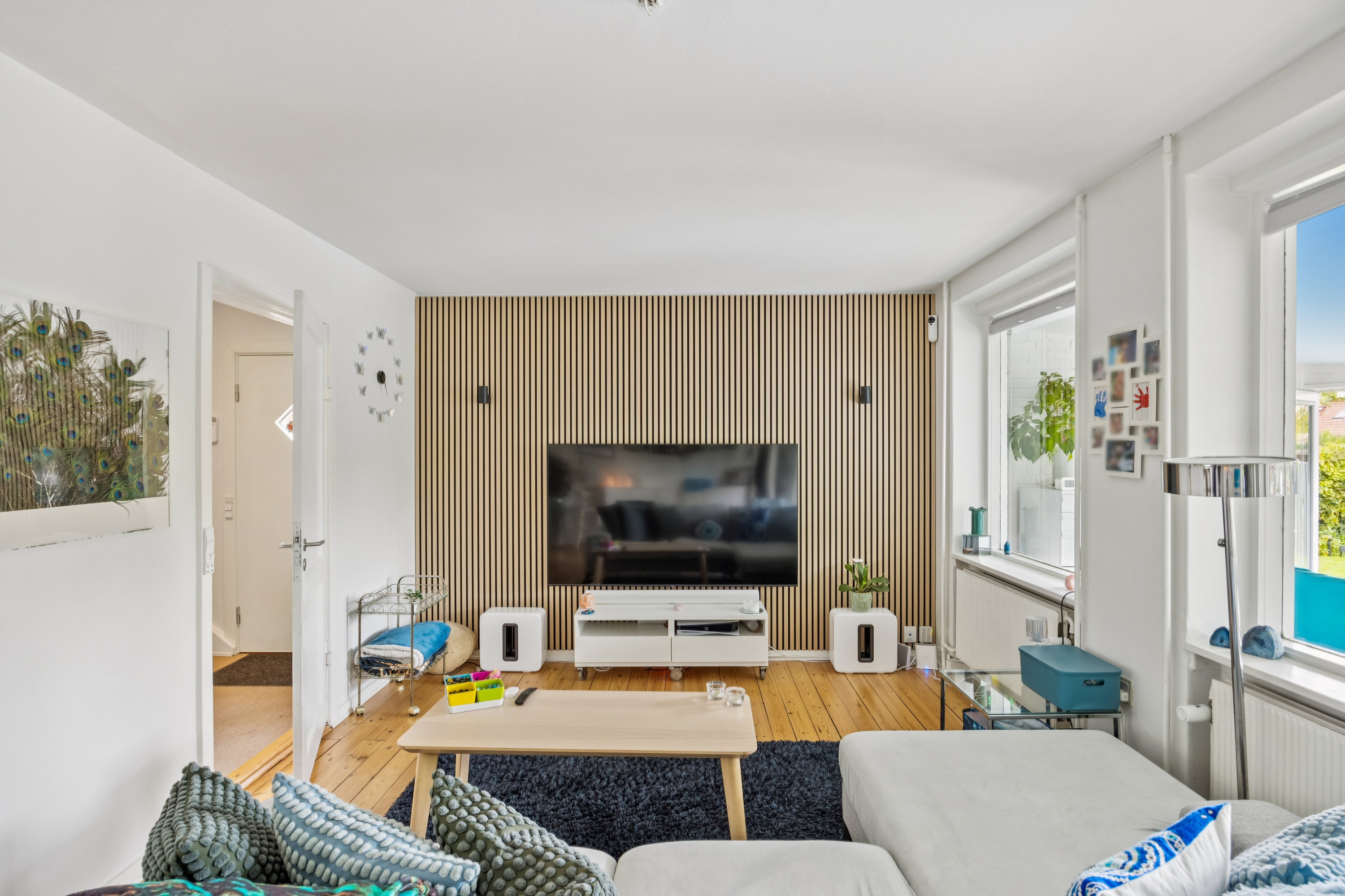 Fremhævet stue billede i fuldskærmstilstand. Billede af Vangedevej 113, 2820 Gentofte