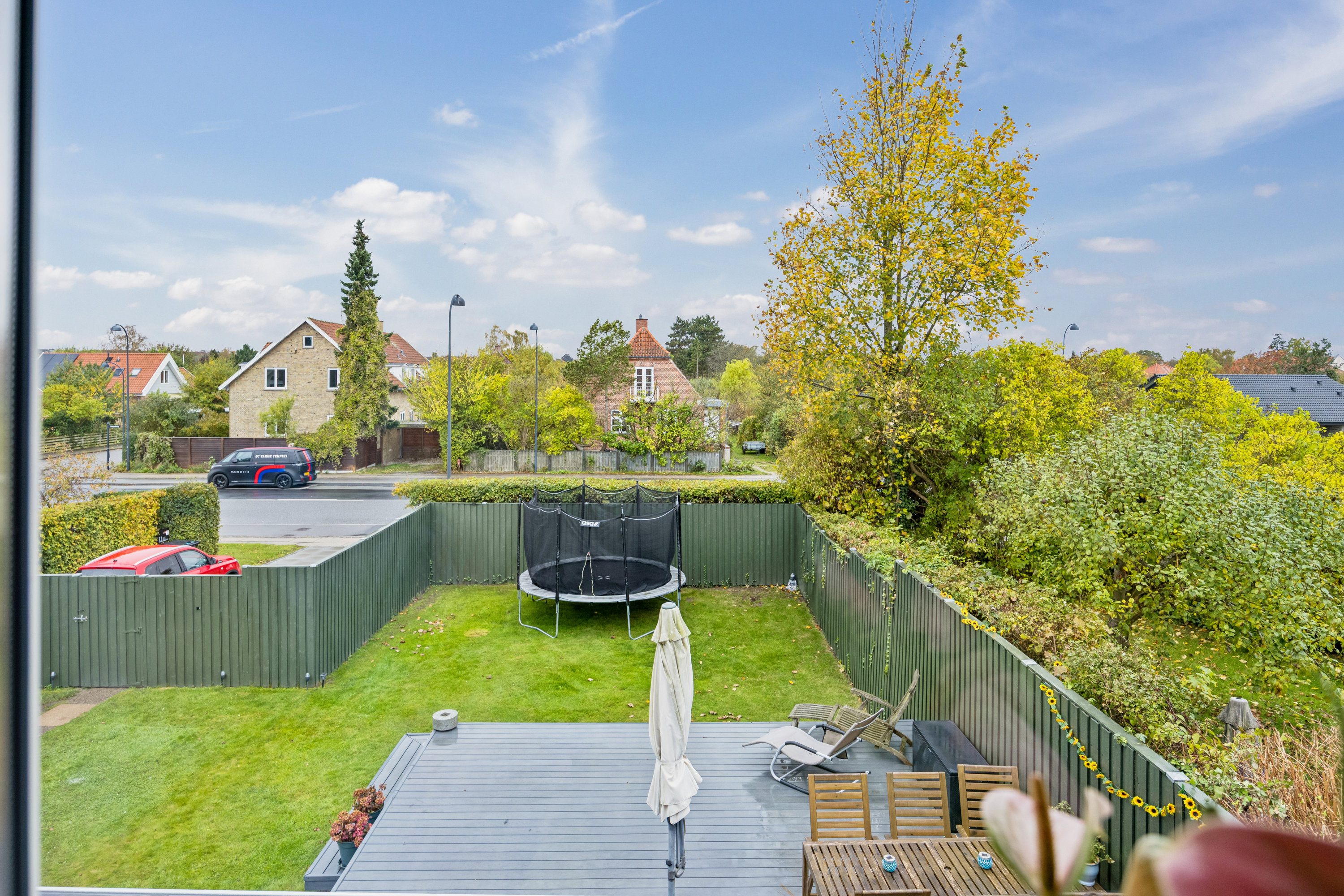 Fremhævet terrasse billede i fuldskærmstilstand. Billede af Vangedevej 113, 2820 Gentofte