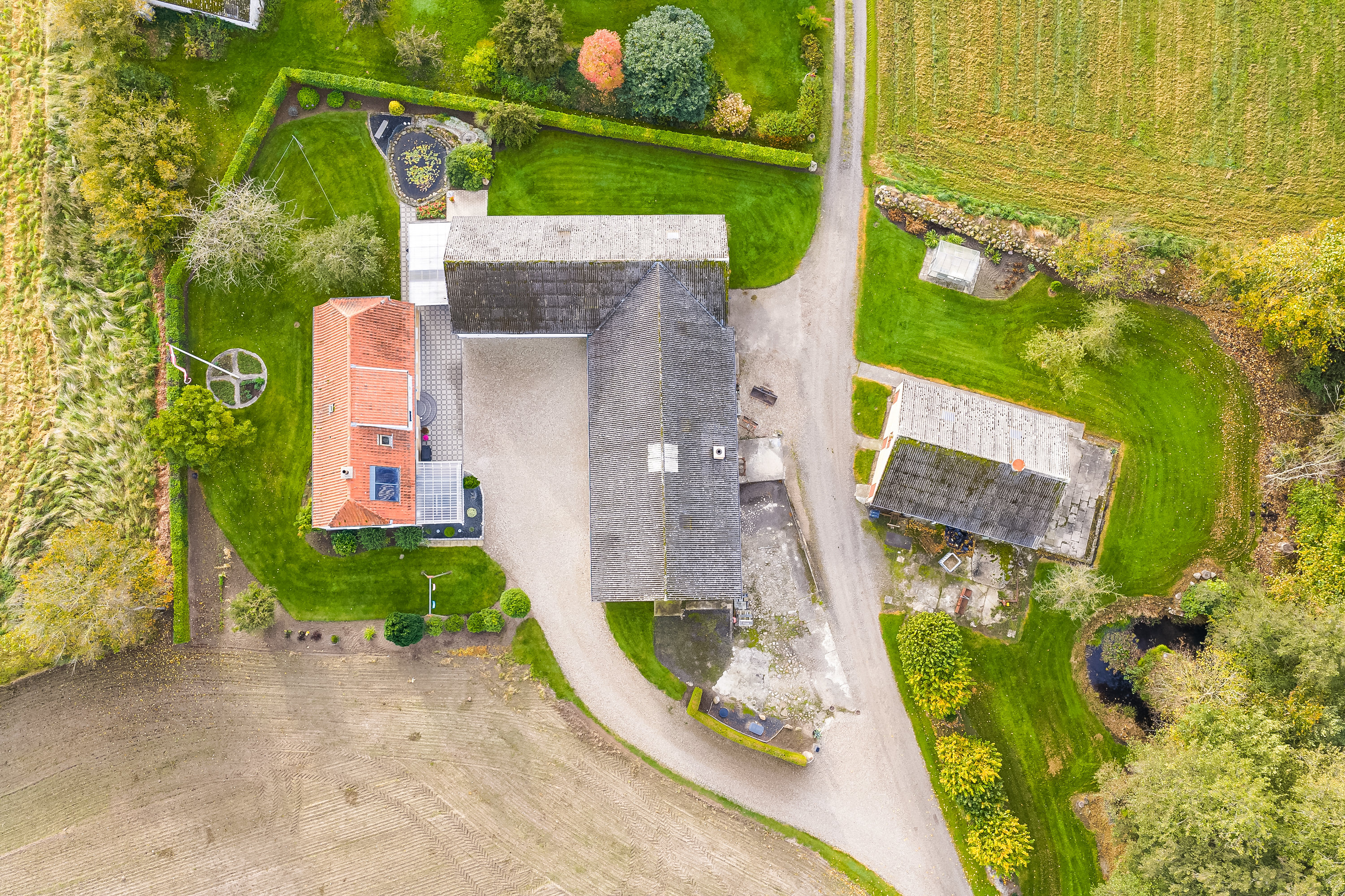 Fremhævet luftfoto billede i fuldskærmstilstand. Billede af Odensevej 24, Skallebjerg, 5683 Haarby