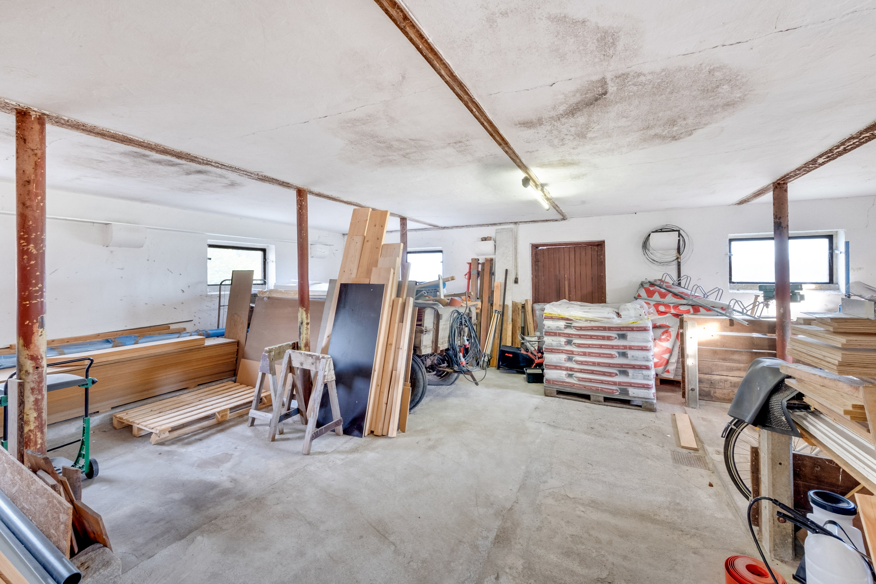 Fremhævet stald billede i fuldskærmstilstand. Billede af Odensevej 24, Skallebjerg, 5683 Haarby