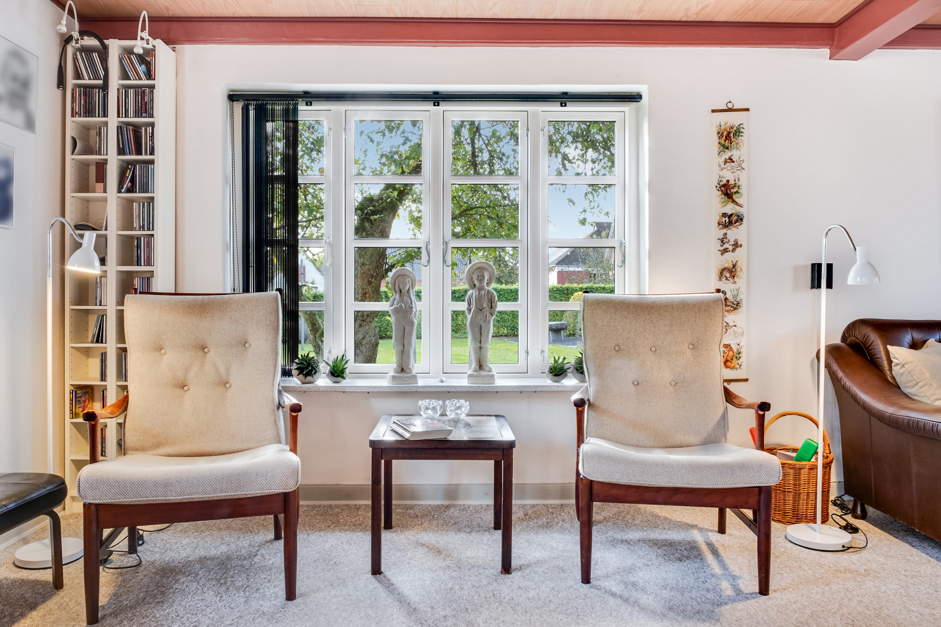 Fremhævet stue billede i fuldskærmstilstand. Billede af Odensevej 24, Skallebjerg, 5683 Haarby