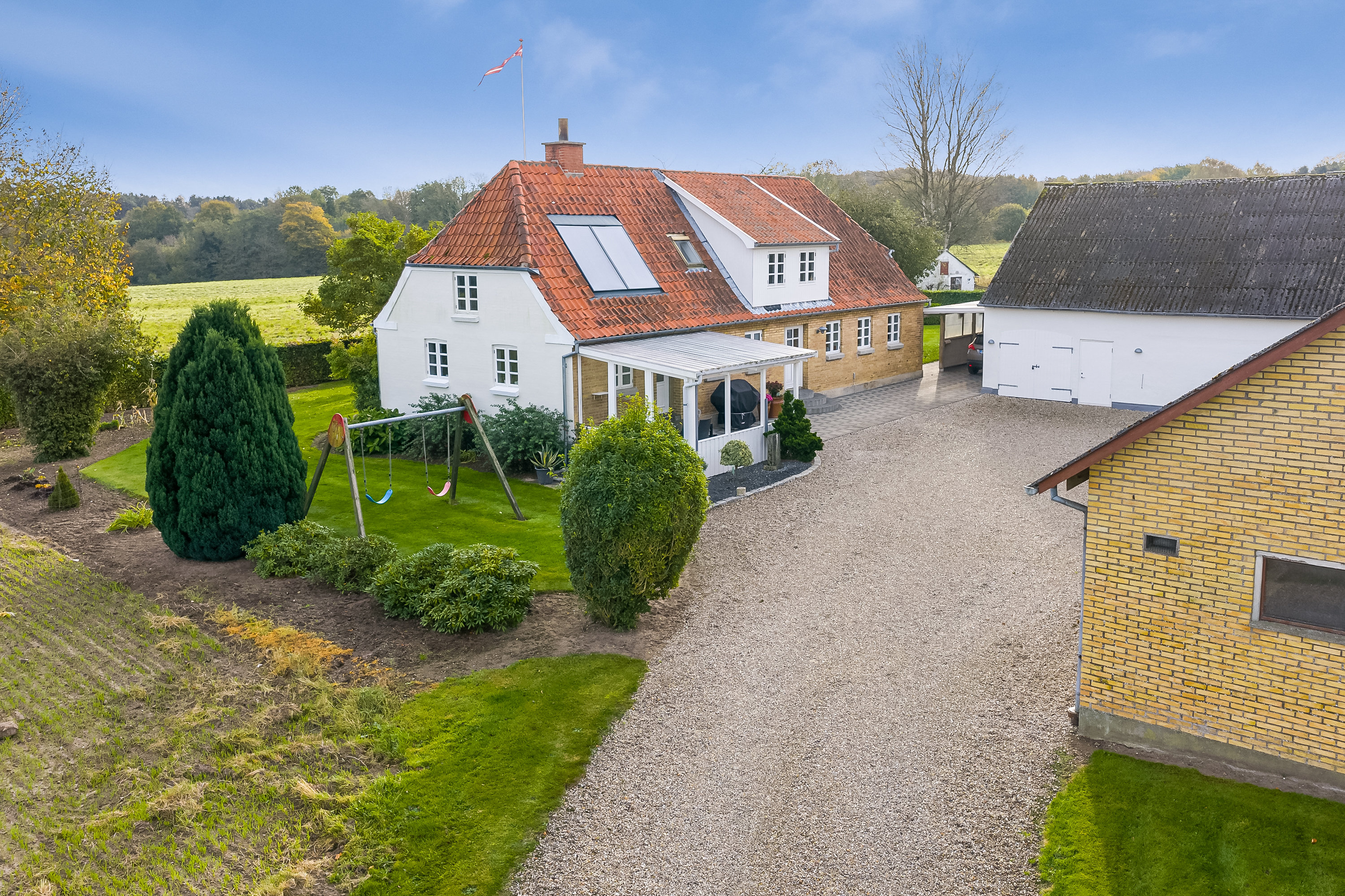 Miniaturebillede 2: facade. Billede af Odensevej 24, Skallebjerg, 5683 Haarby