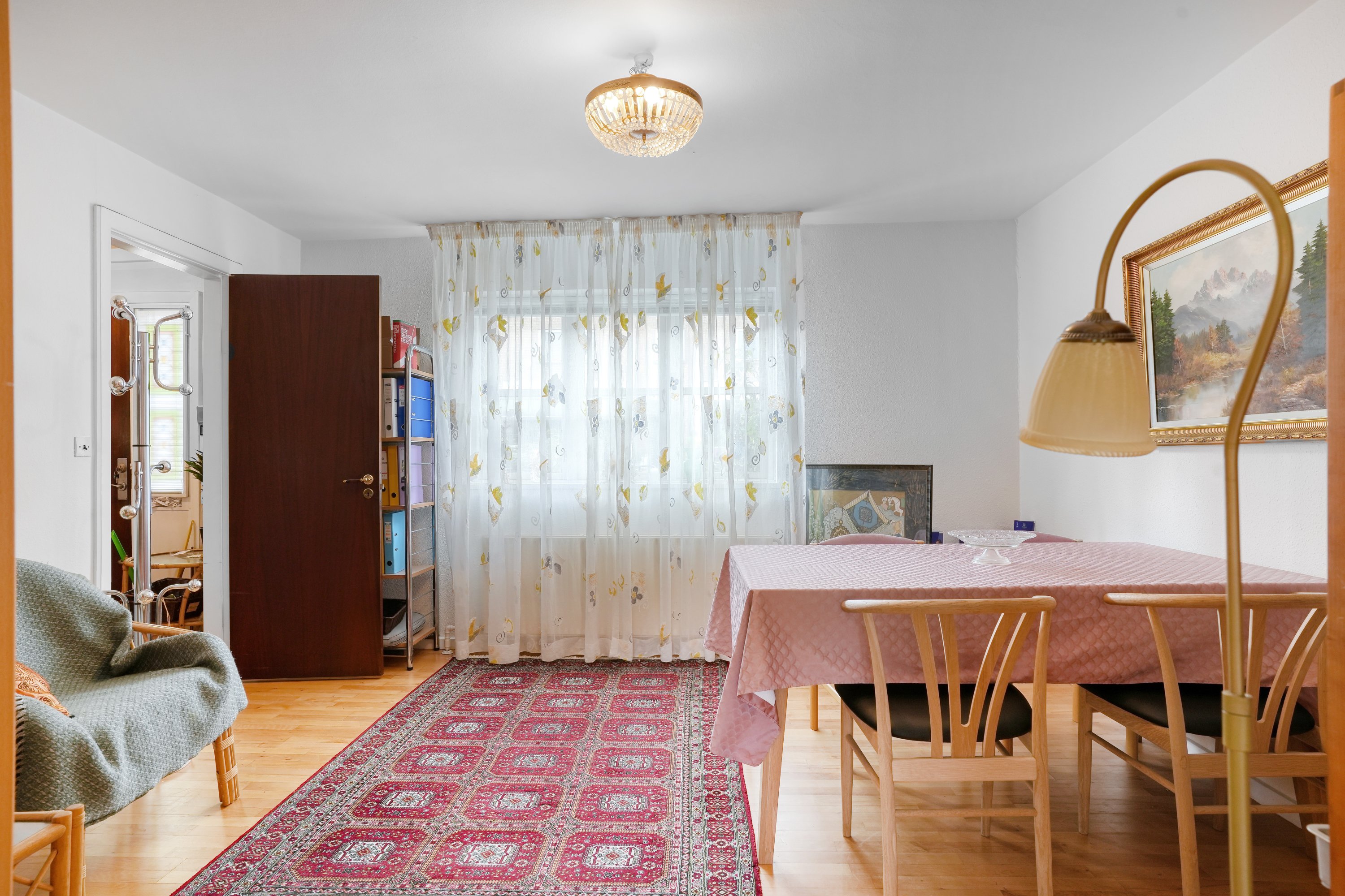 Fremhævet spisestue billede i fuldskærmstilstand. Billede af Usserød Kongevej 40A, 2970 Hørsholm