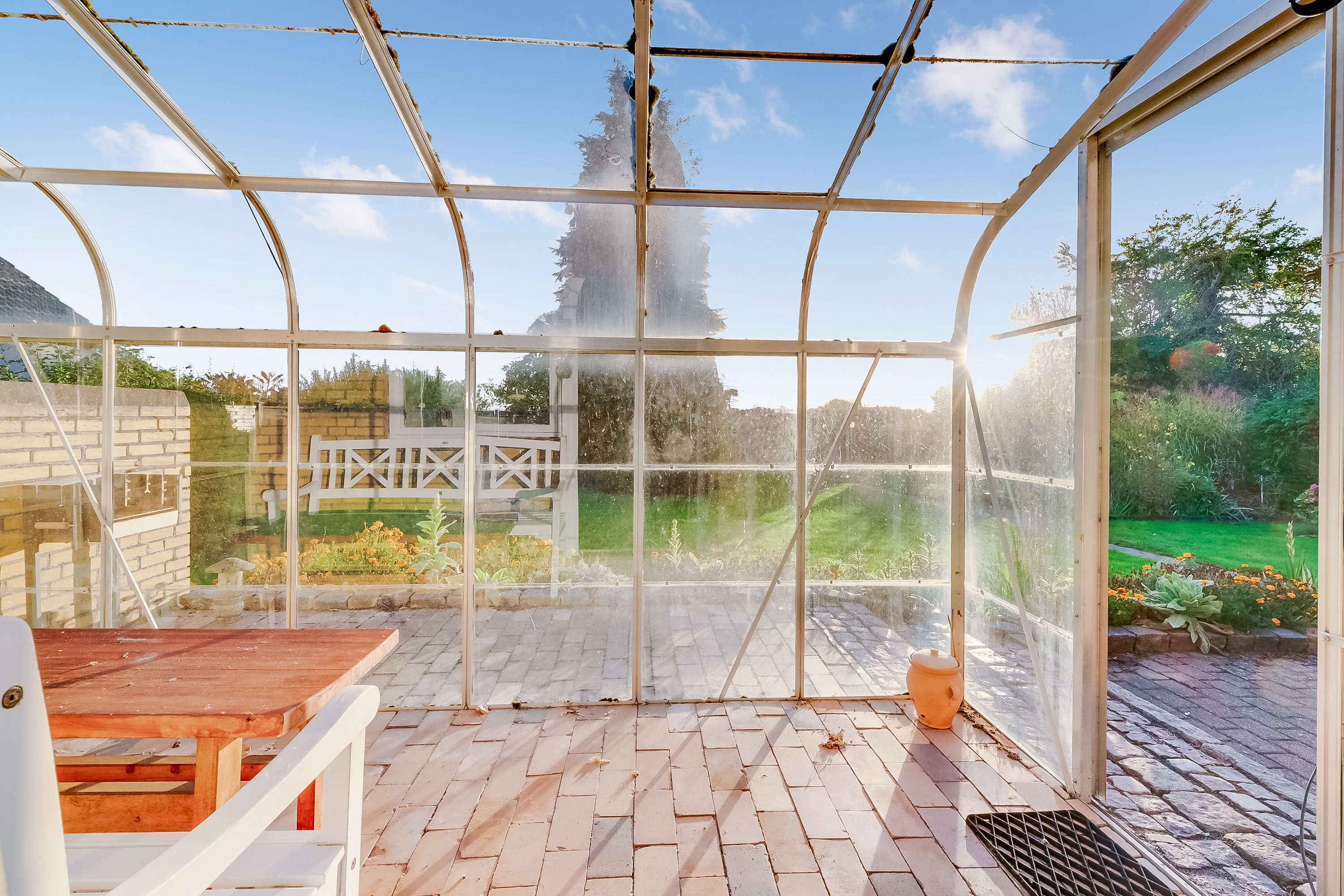 Fremhævet drivhus billede i fuldskærmstilstand. Billede af Hasseriisvej 16, Kauslunde, 5500 Middelfart