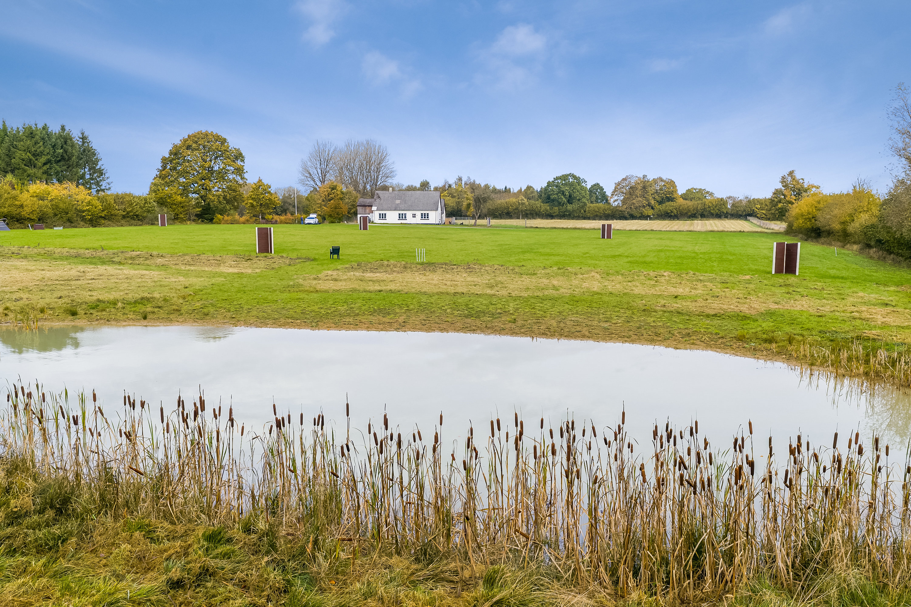 Fremhævet udsigt til sø billede i fuldskærmstilstand. Billede af Fladbjergvej 15, Ravnebjerg, 5250 Odense SV