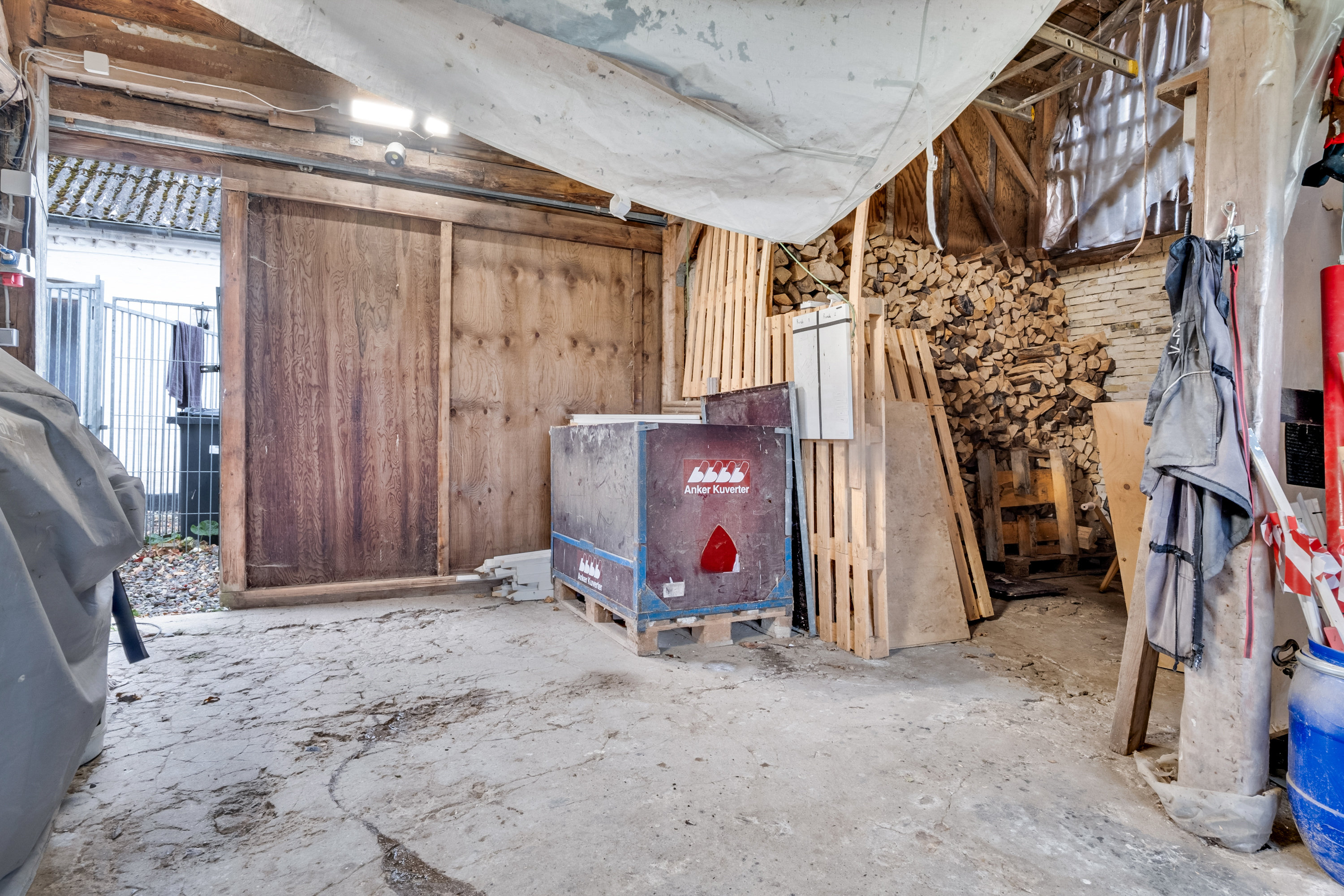 Fremhævet lade billede i fuldskærmstilstand. Billede af Fladbjergvej 15, Ravnebjerg, 5250 Odense SV